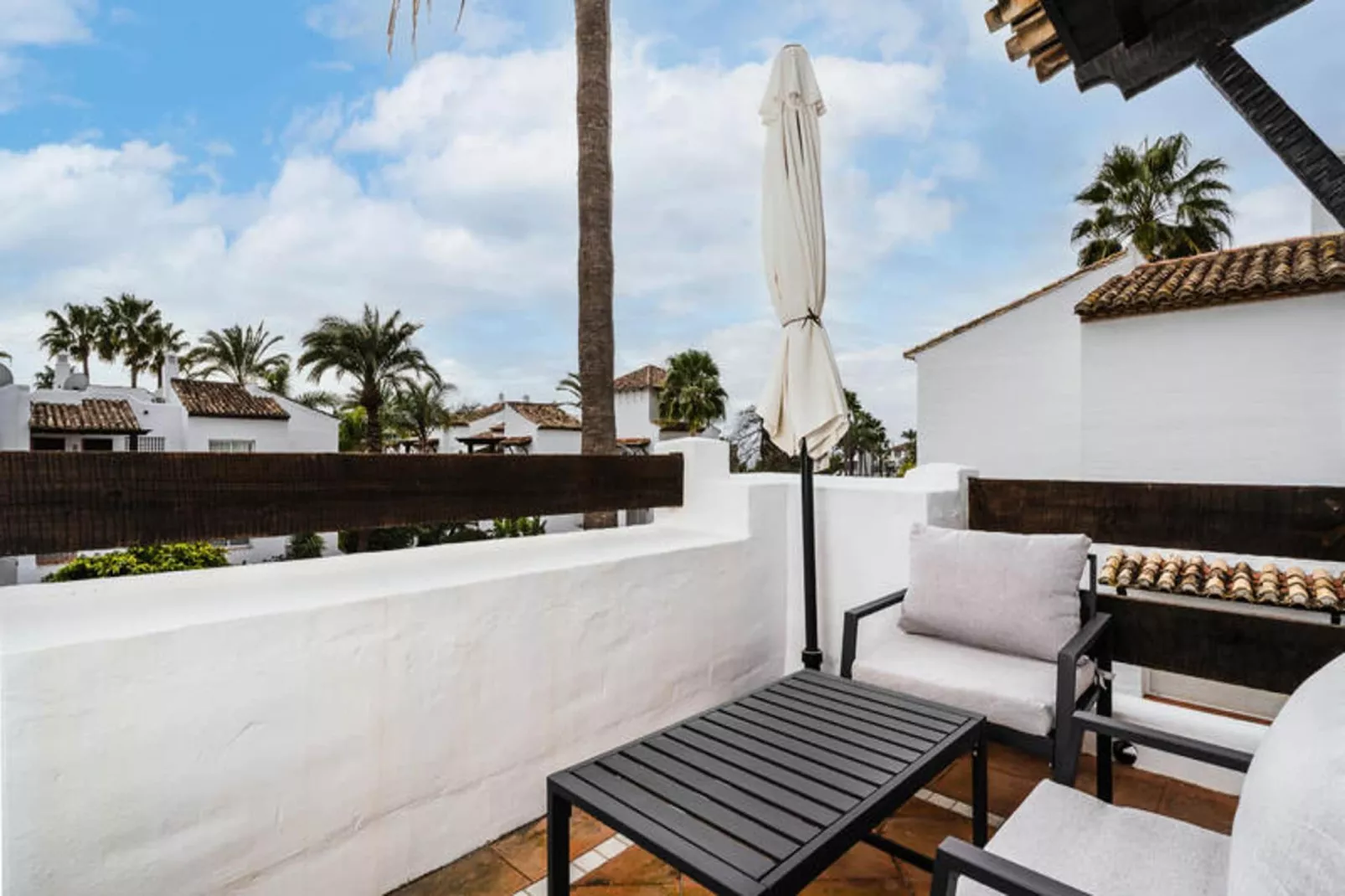 Appartements à Estepona-Terrace balcony