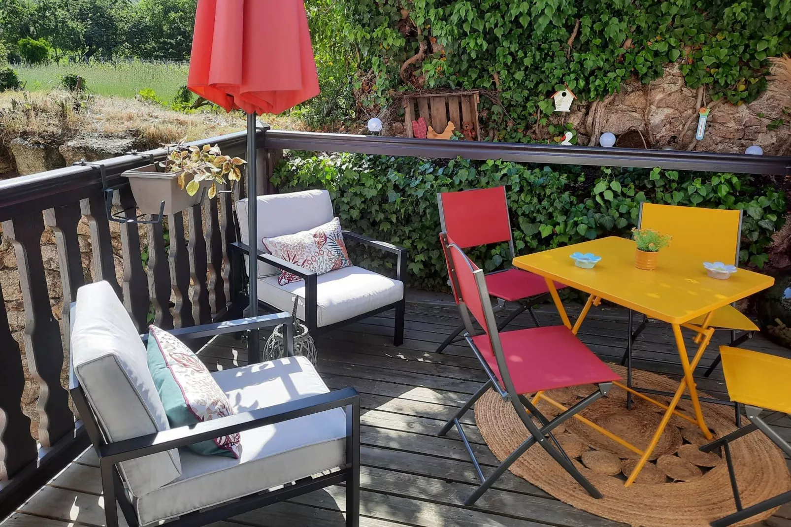 Grand Gite North-Terrace balcony