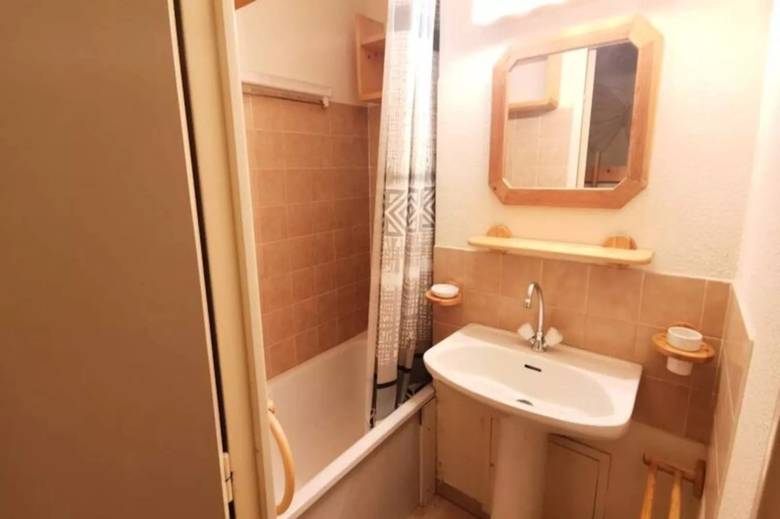 Résidence Comete-Image-tags.