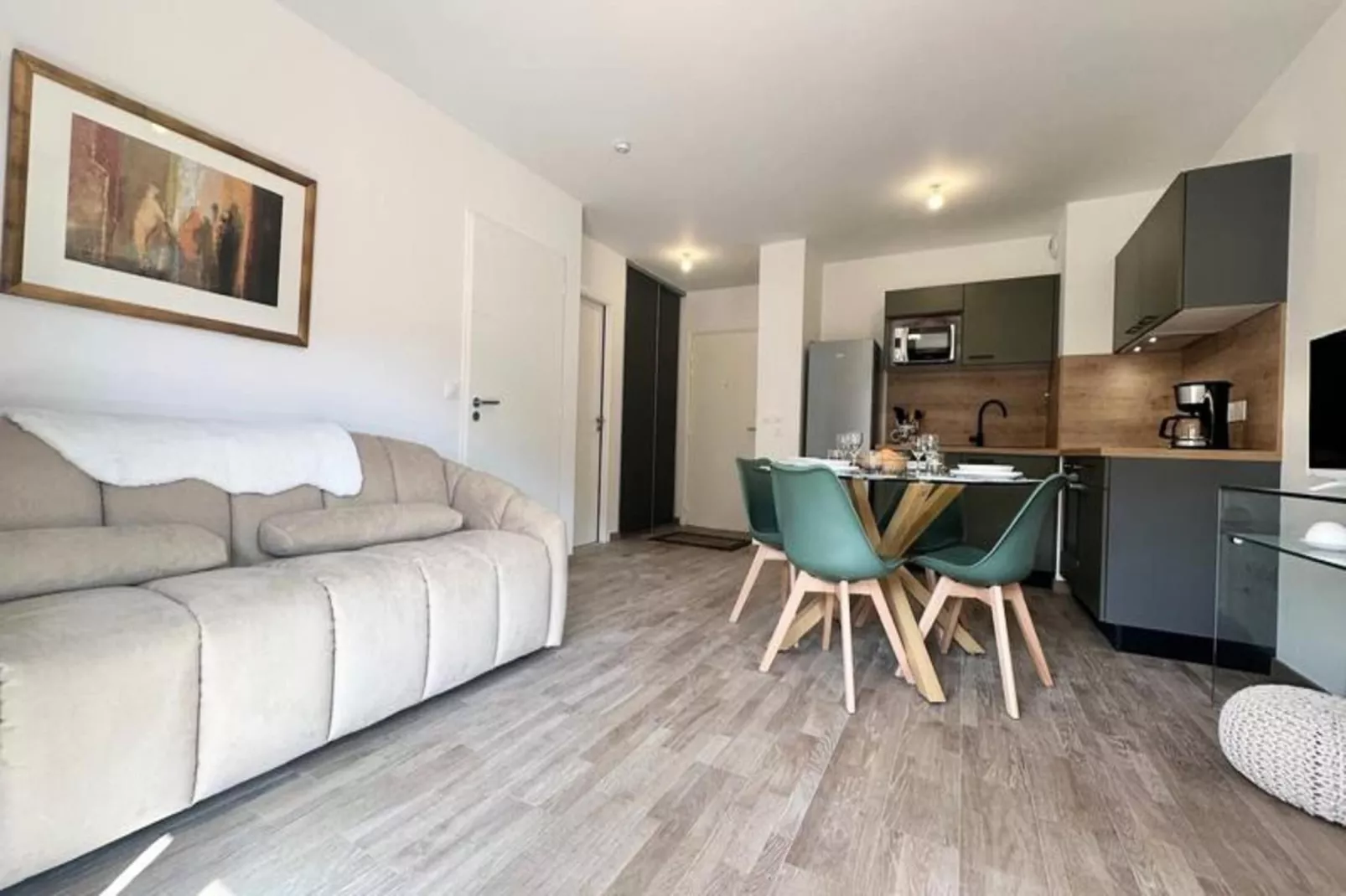 Résidence Living Stone B - Wohnzimmer