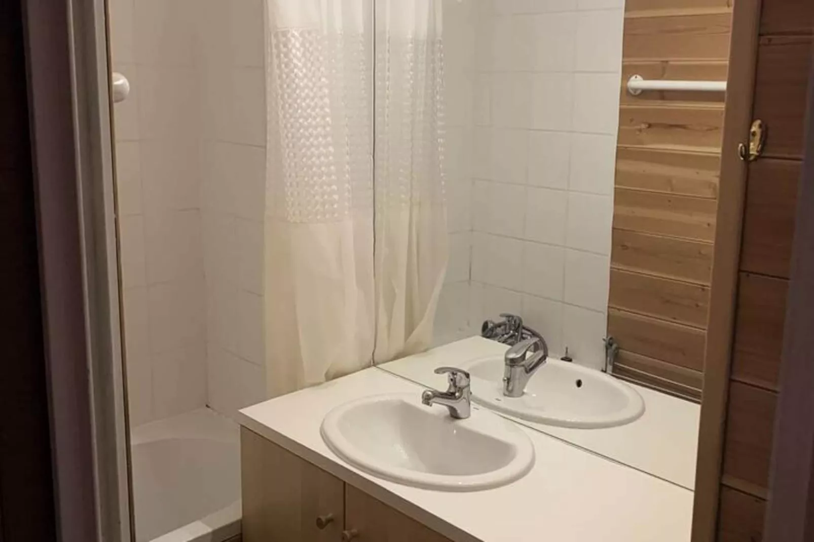 Résidence Outagno - Bathroom