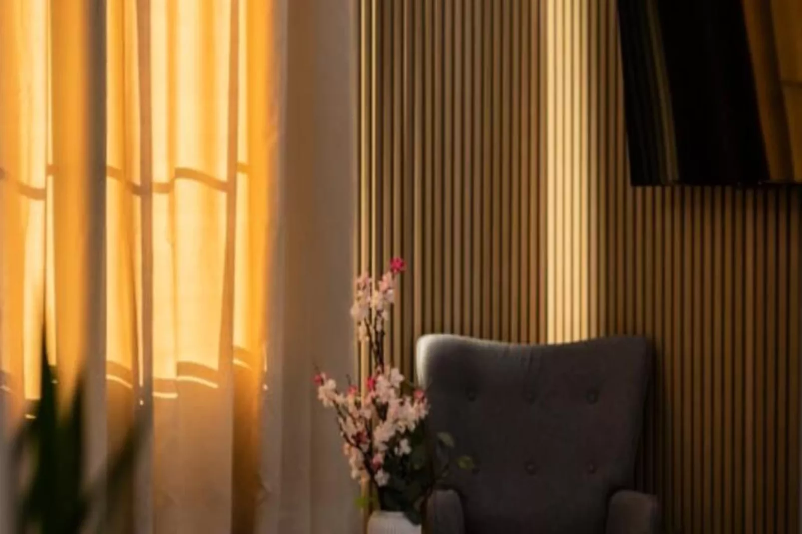 Appartement Moderne - Promenade Des Anglais à Nice-Image-tags.