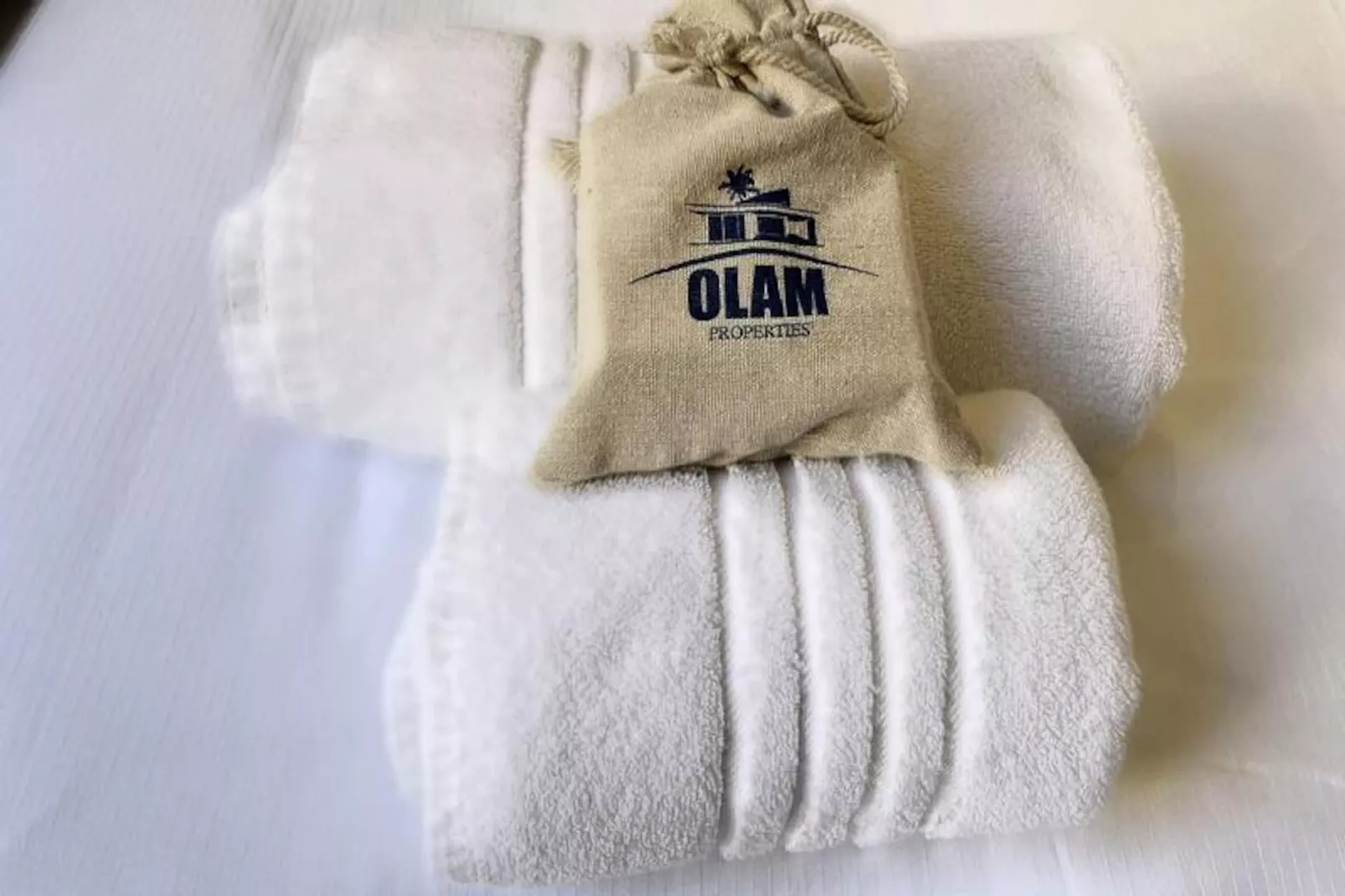 3 Pcs Design - R&eacute;nov&eacute; Cannes Ctre Croisette Emplacement N&deg;1 Olam Properties-Image-tags.