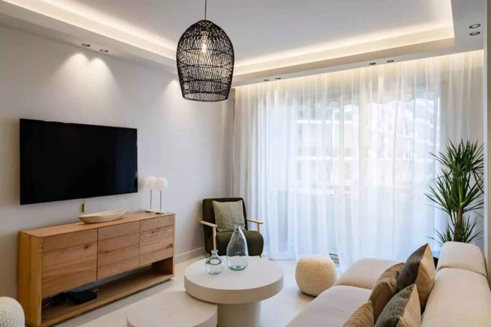 Magnifique 4 Pi&egrave;ces Entir&egrave;rement R&eacute;nov&eacute;-Image-tags.