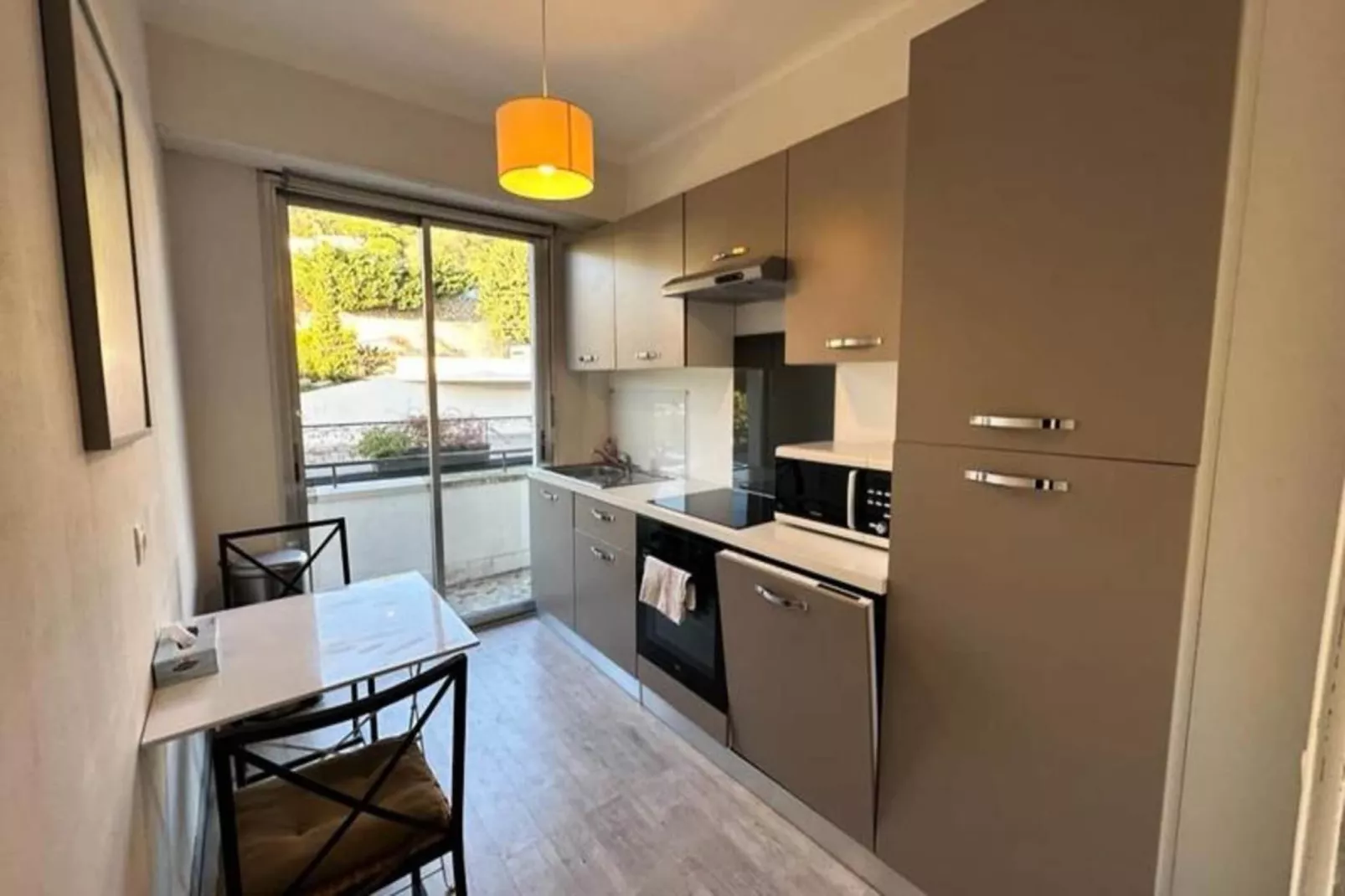 Résidence We &hearts; Cannes ! Vue Mer Incroyable 2 Chambres La Vista-Kitchen