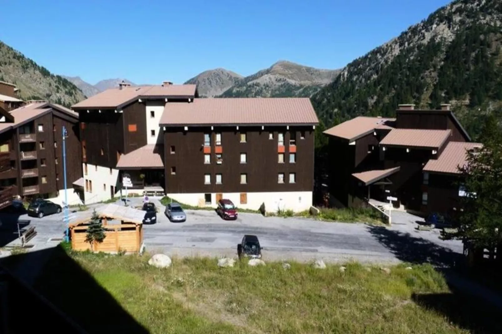 Résidence Primeveres 504-Außenbereich Sommer