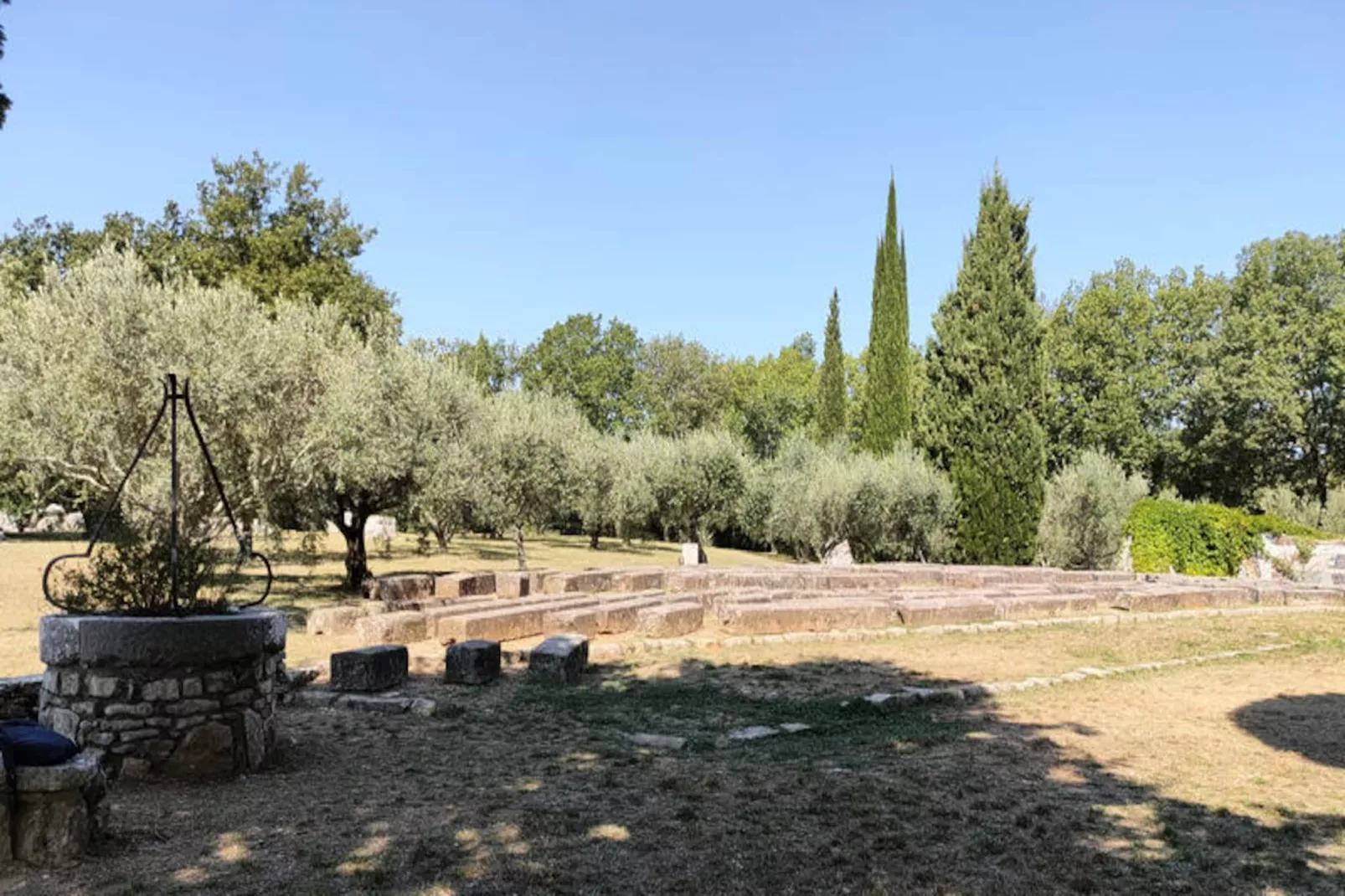 Résidence Lou Castel*** - Vacances Bleues-Image-tags.