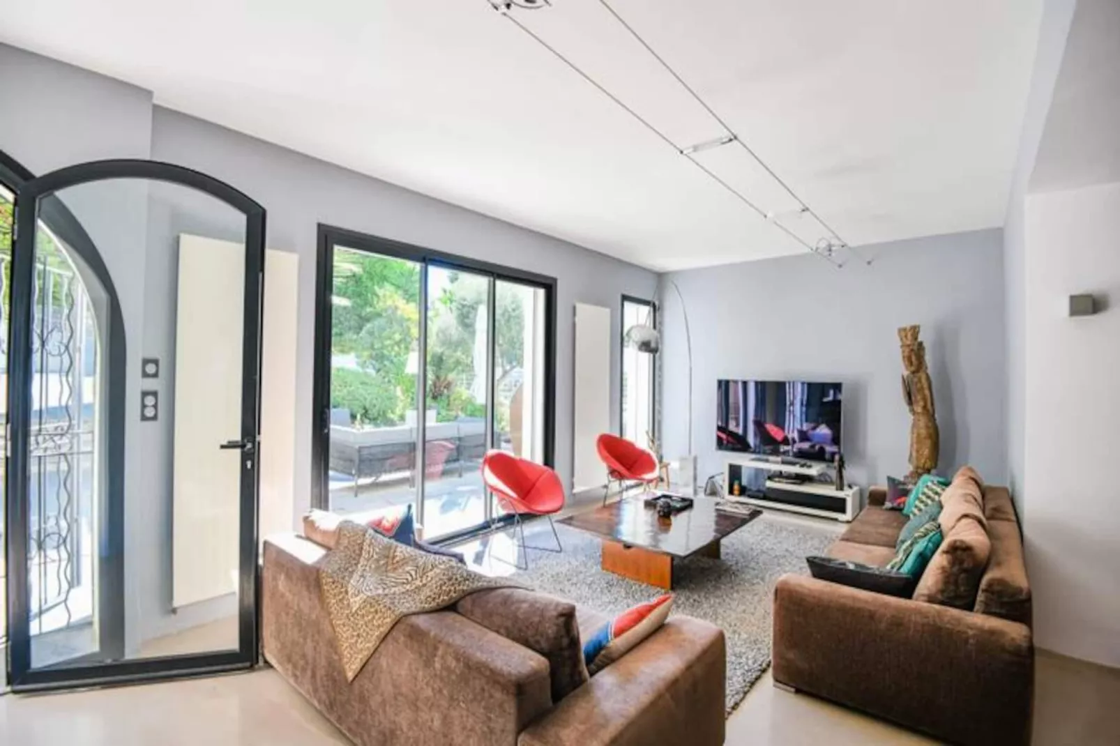 Villa Notre-dame - Piscine Parking 4 Chambres-Image-tags.