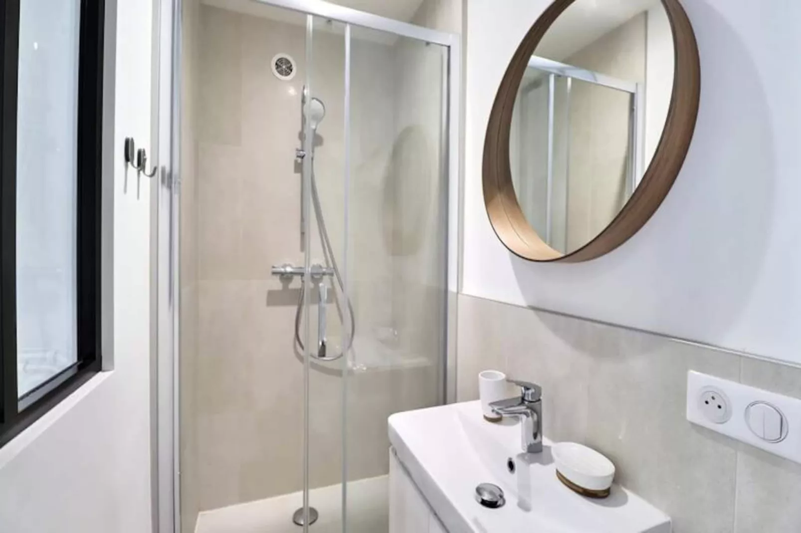 L'&eacute;chap&eacute;e Aixoise - Appartement T4 &agrave; 10 Min Du Centre D'aix En Provence-Image-tags.