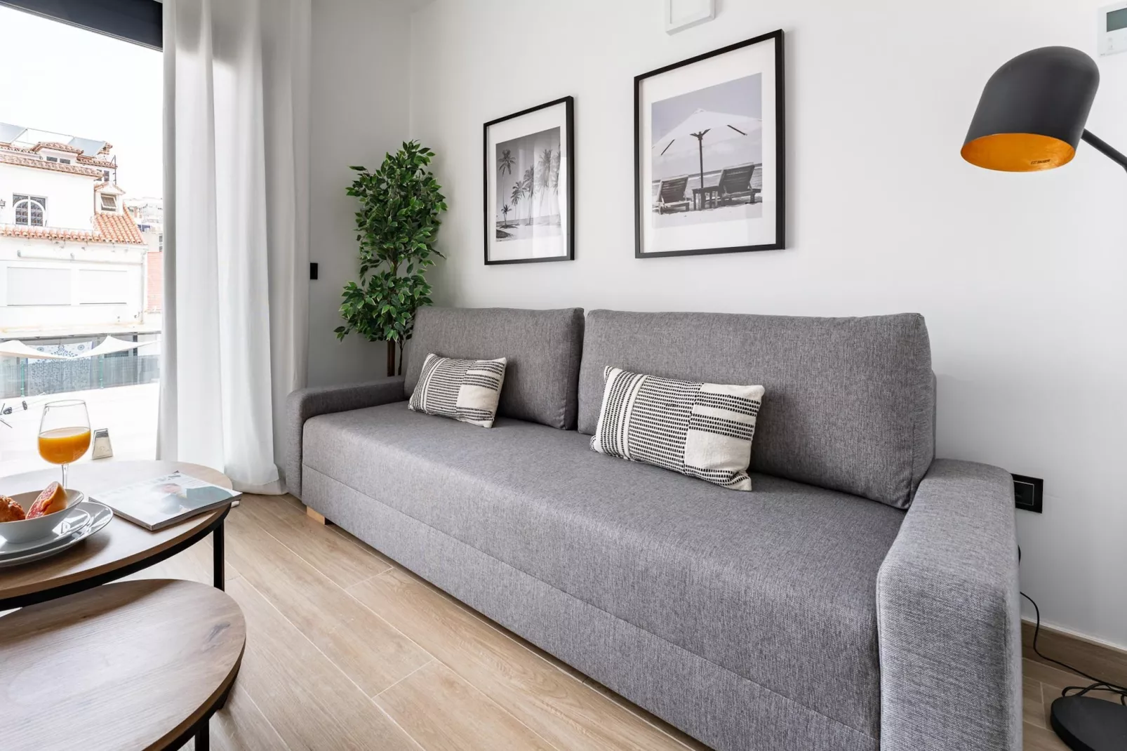 CT 326 - Faro's Fuengirola Prime Location - Boutique Apartment-Living room