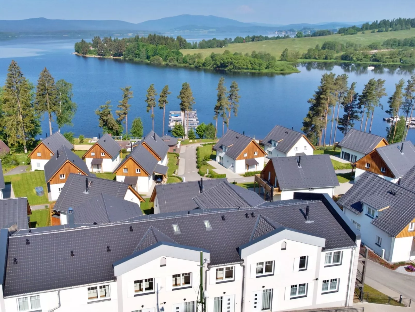 Lakeside Village 18 - Dehors