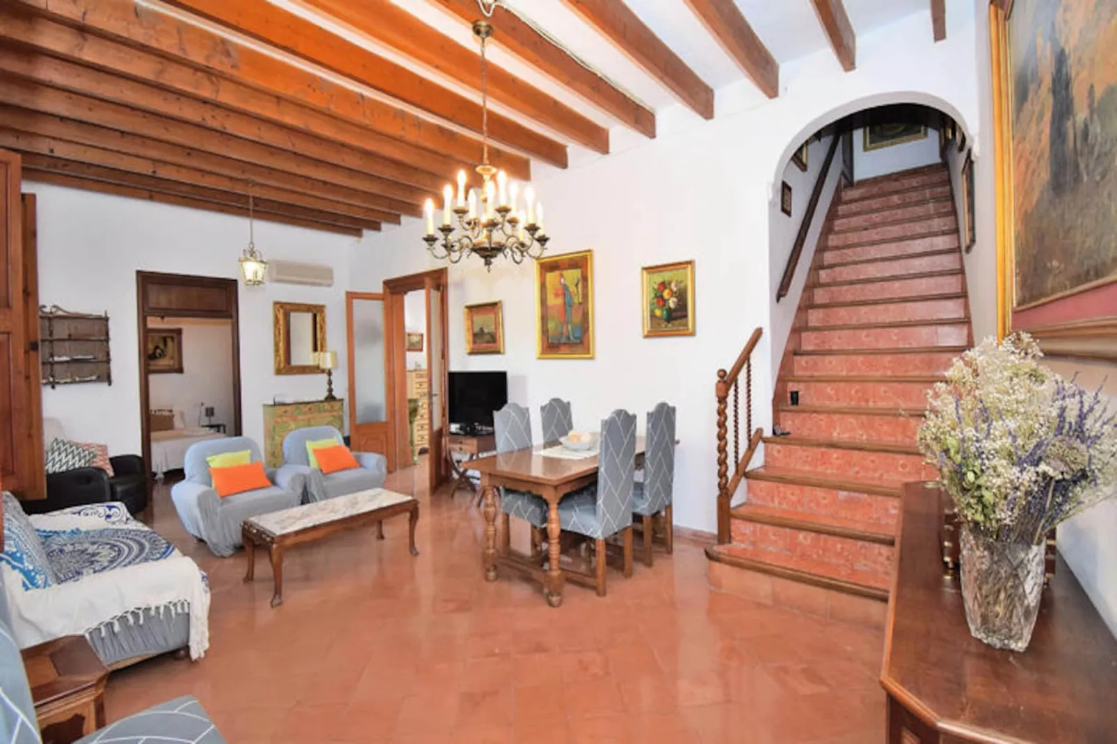 Maison à Sineu-Image-tags.