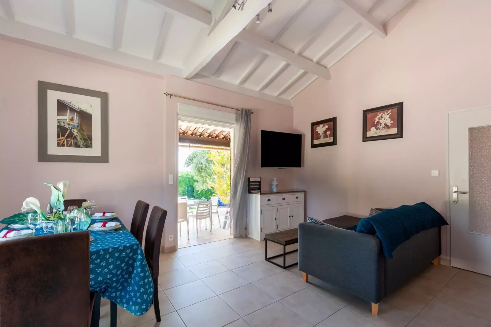 Cannelle-Living room