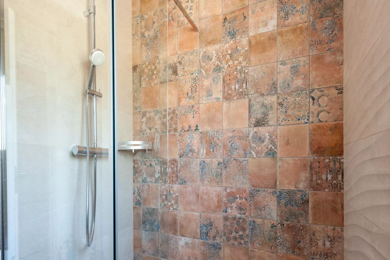 Cannelle-Bathroom