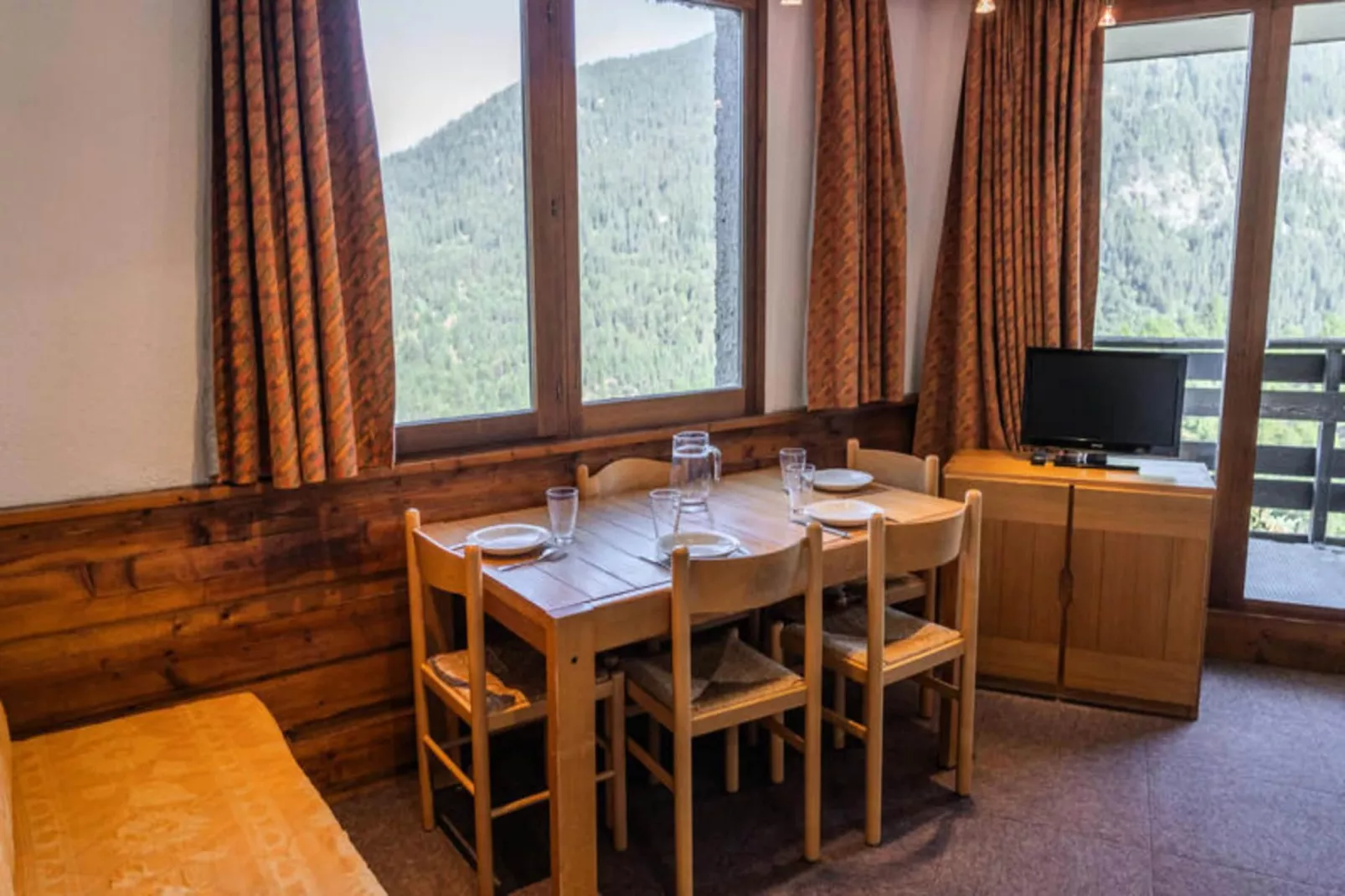 Résidence Le Belvedere - Dining room