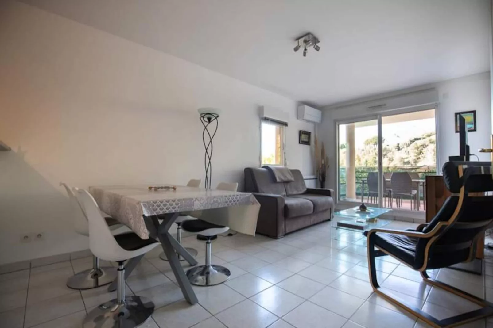 Appartement &agrave; Mandelieu - Piscine Et Court De Tennis-Image-tags.