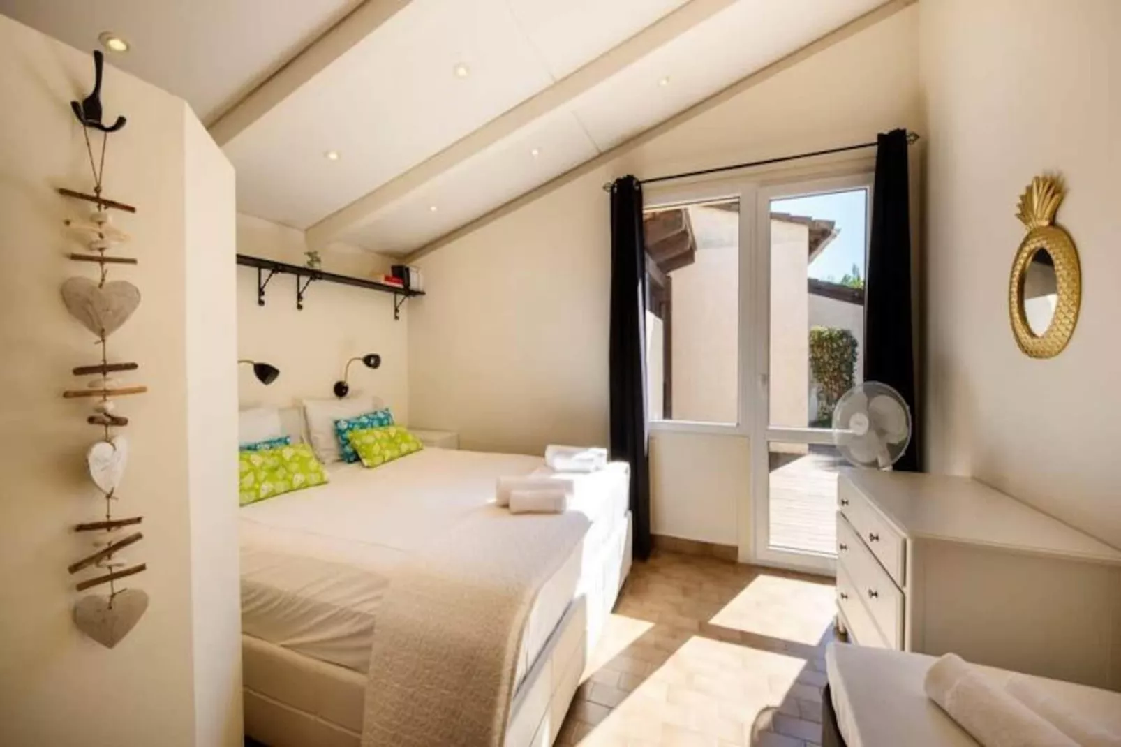 06v - Belle Villa - Jacuzzi - Piscine - Tennis-Image-tags.