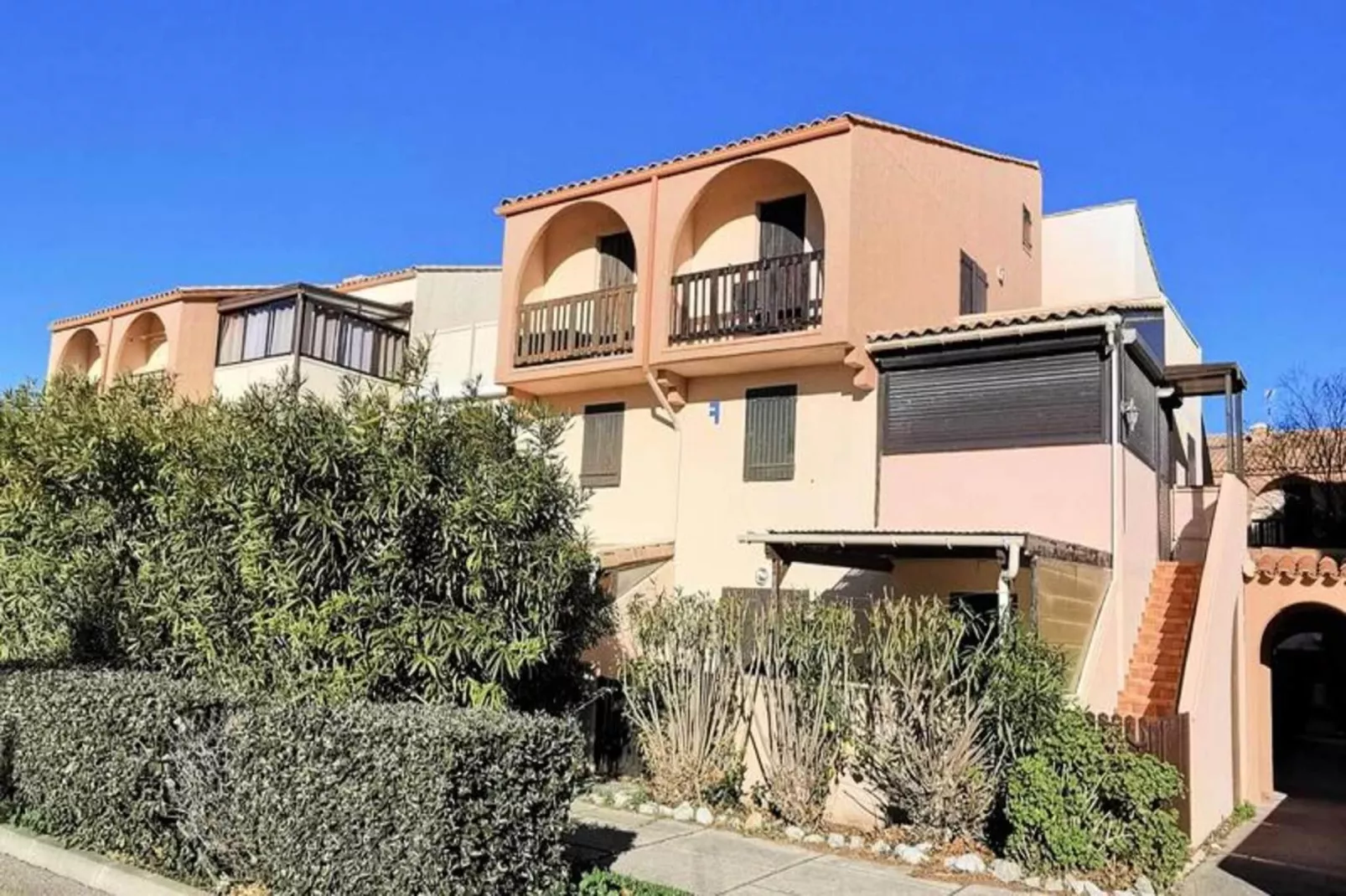 Résidence Maisons Des Sables 4-Exterior in summer