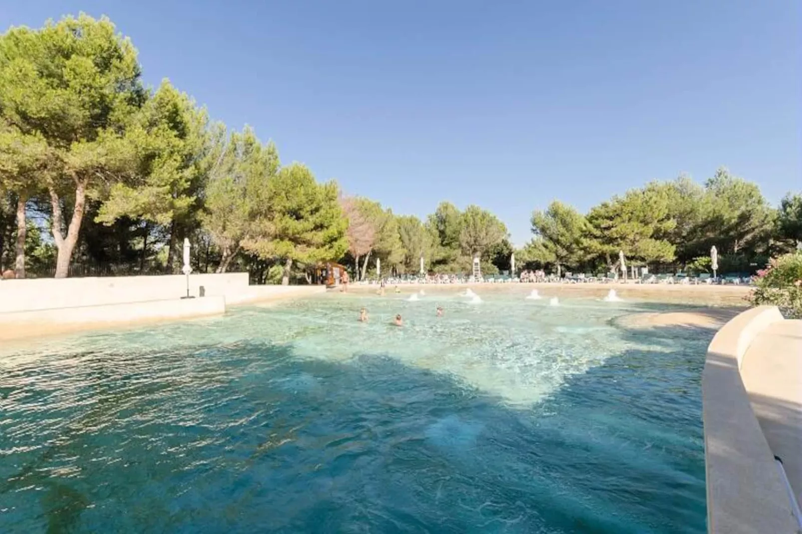 Village Pont Royal en Provence - maeva Home-Image-tags.