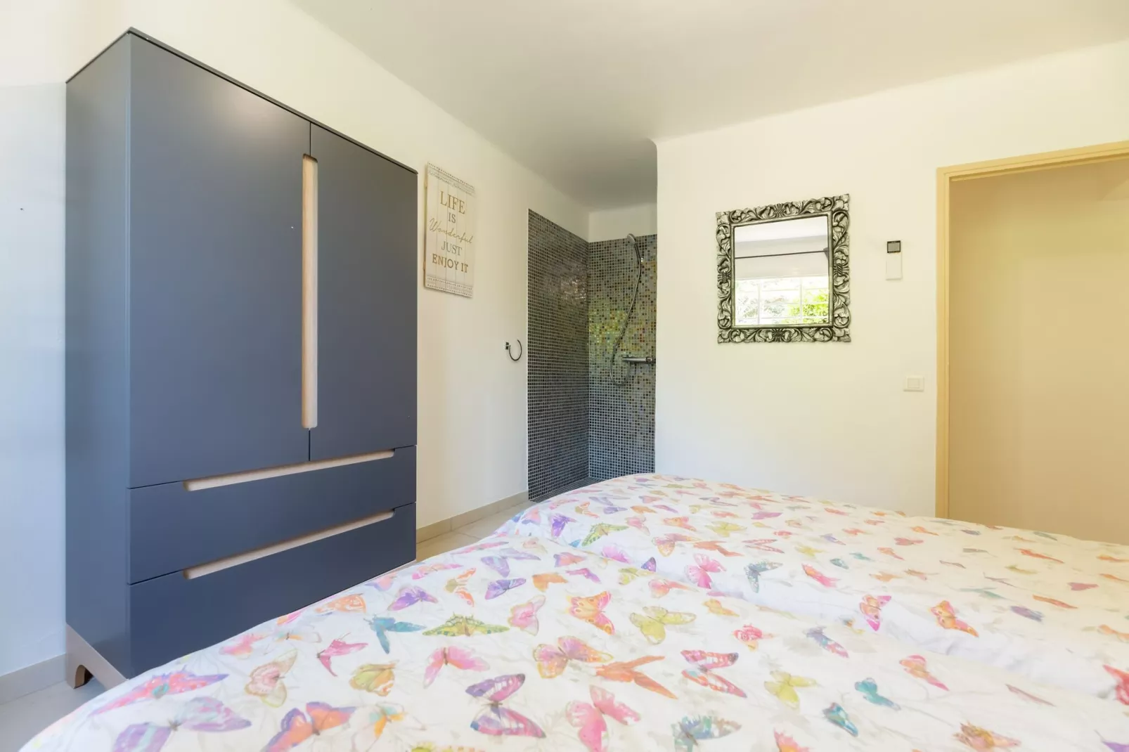 Romarins-Bedroom