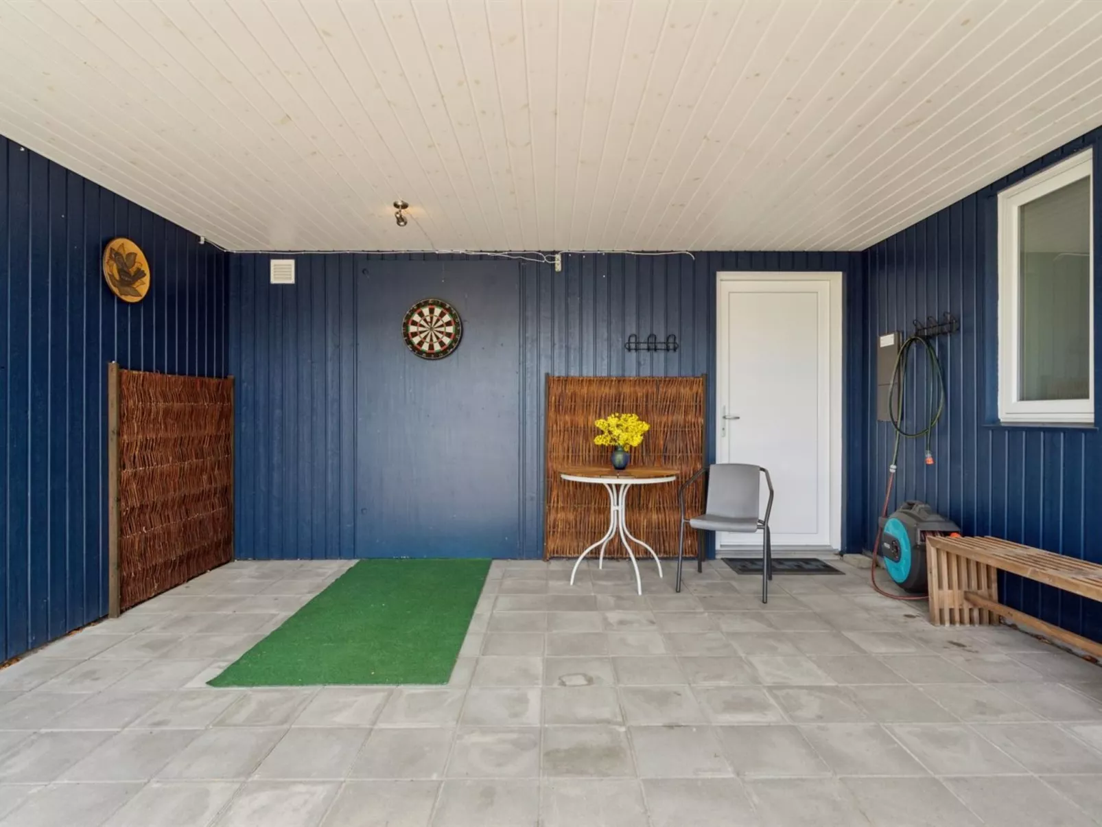 "Snari" - 700m from the sea-Outside