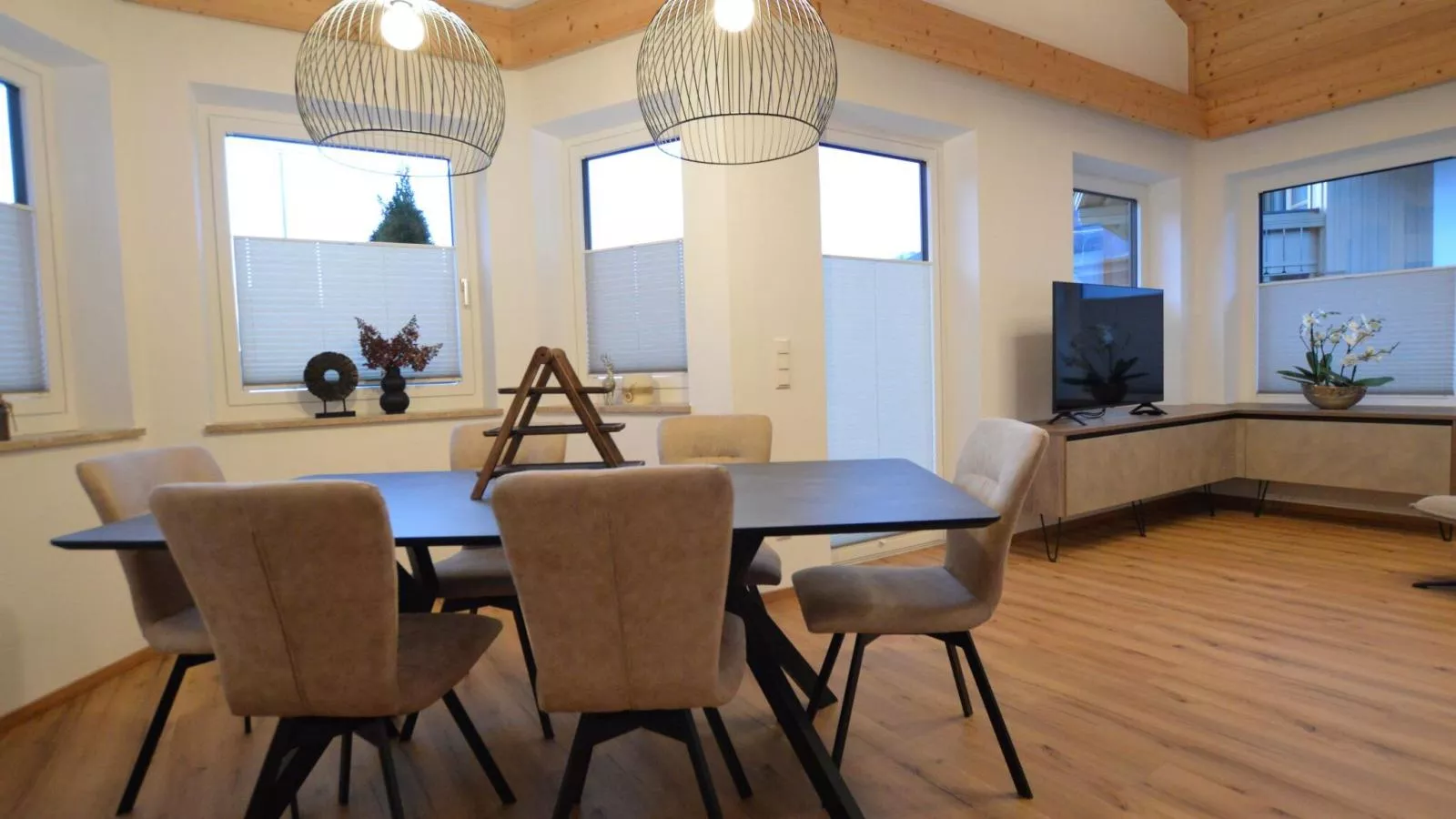 Bruggerheim-Dining room