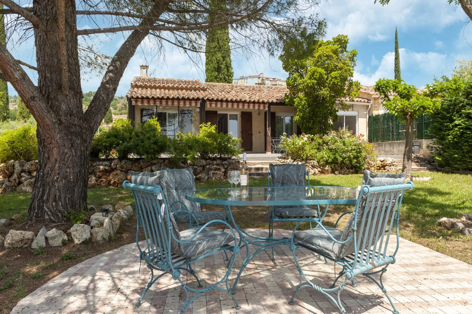 Villa Isclawa-Exterior summer