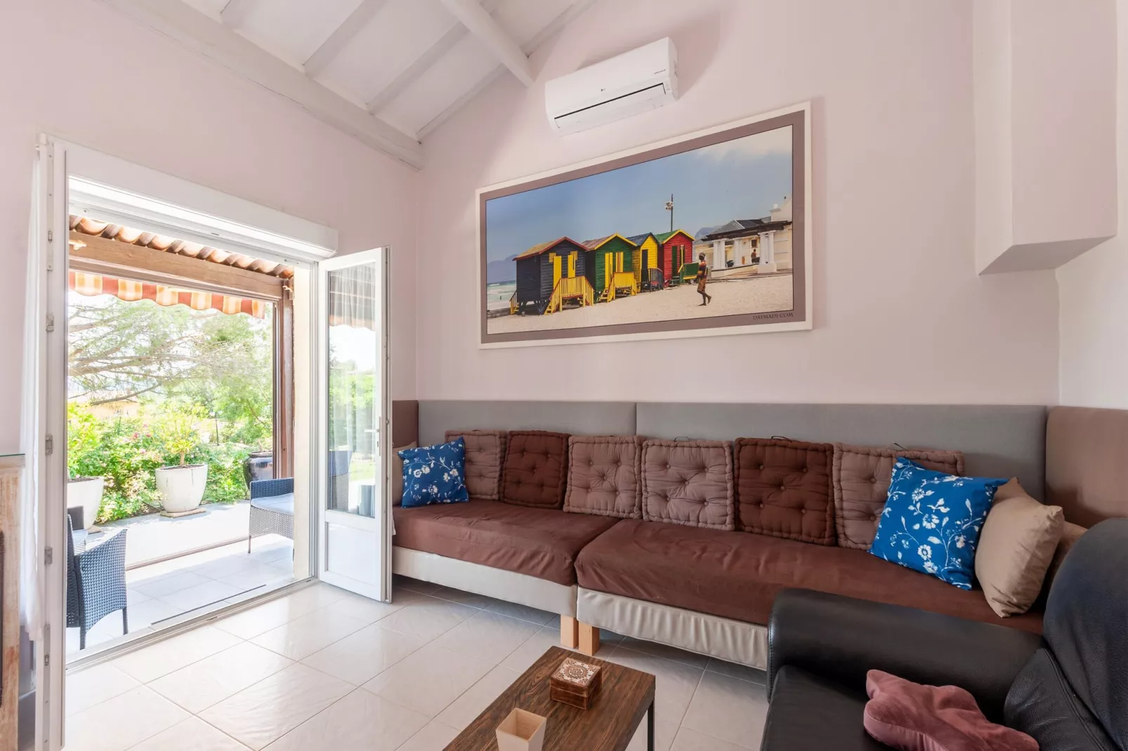 Villa Isclawa-Living room