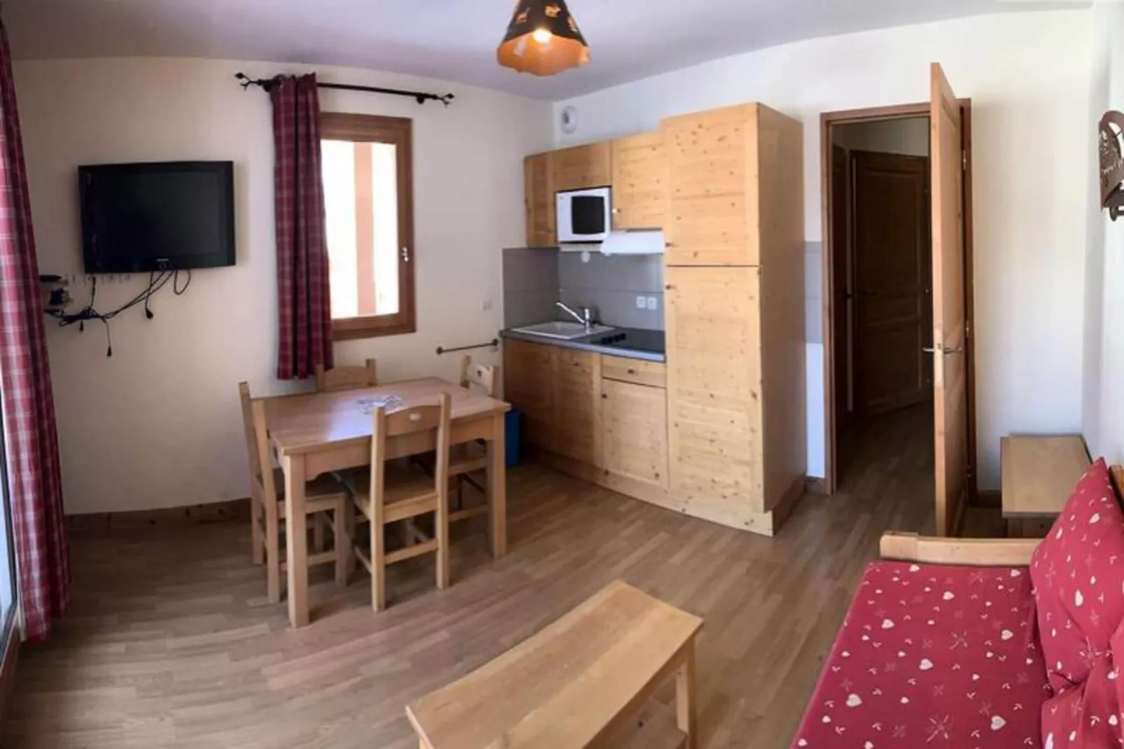 Chalet Des Rennes - Esszimmer