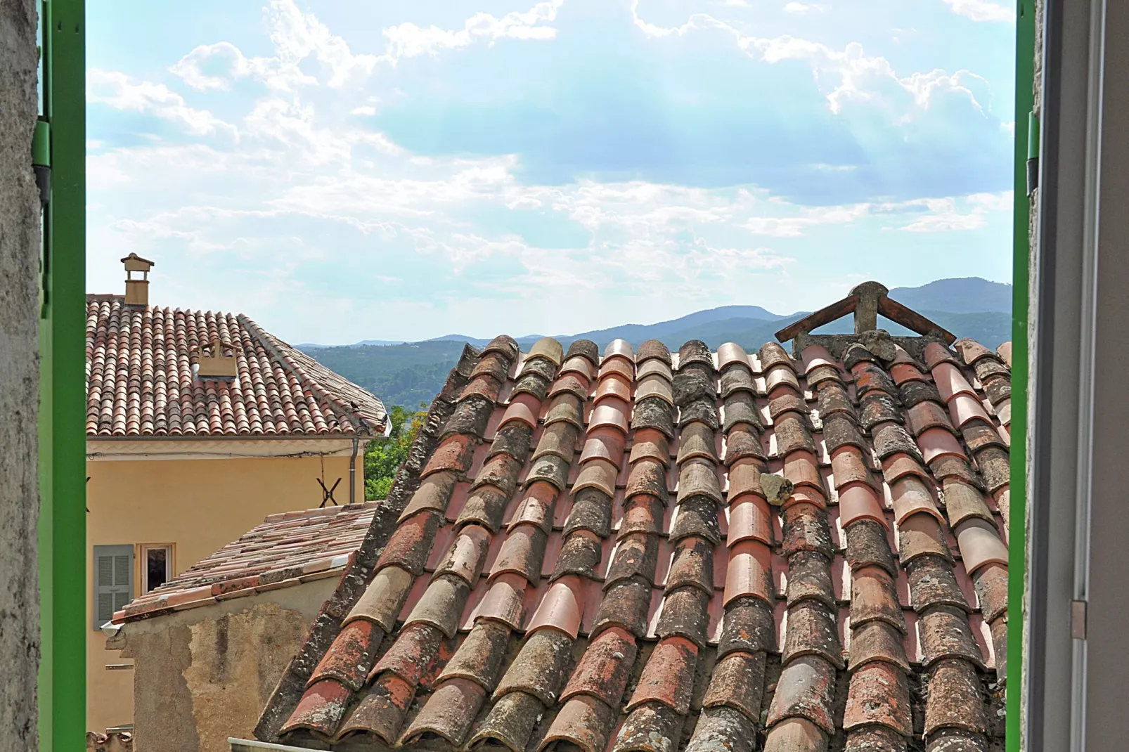 Maison Fayence-Exterior summer