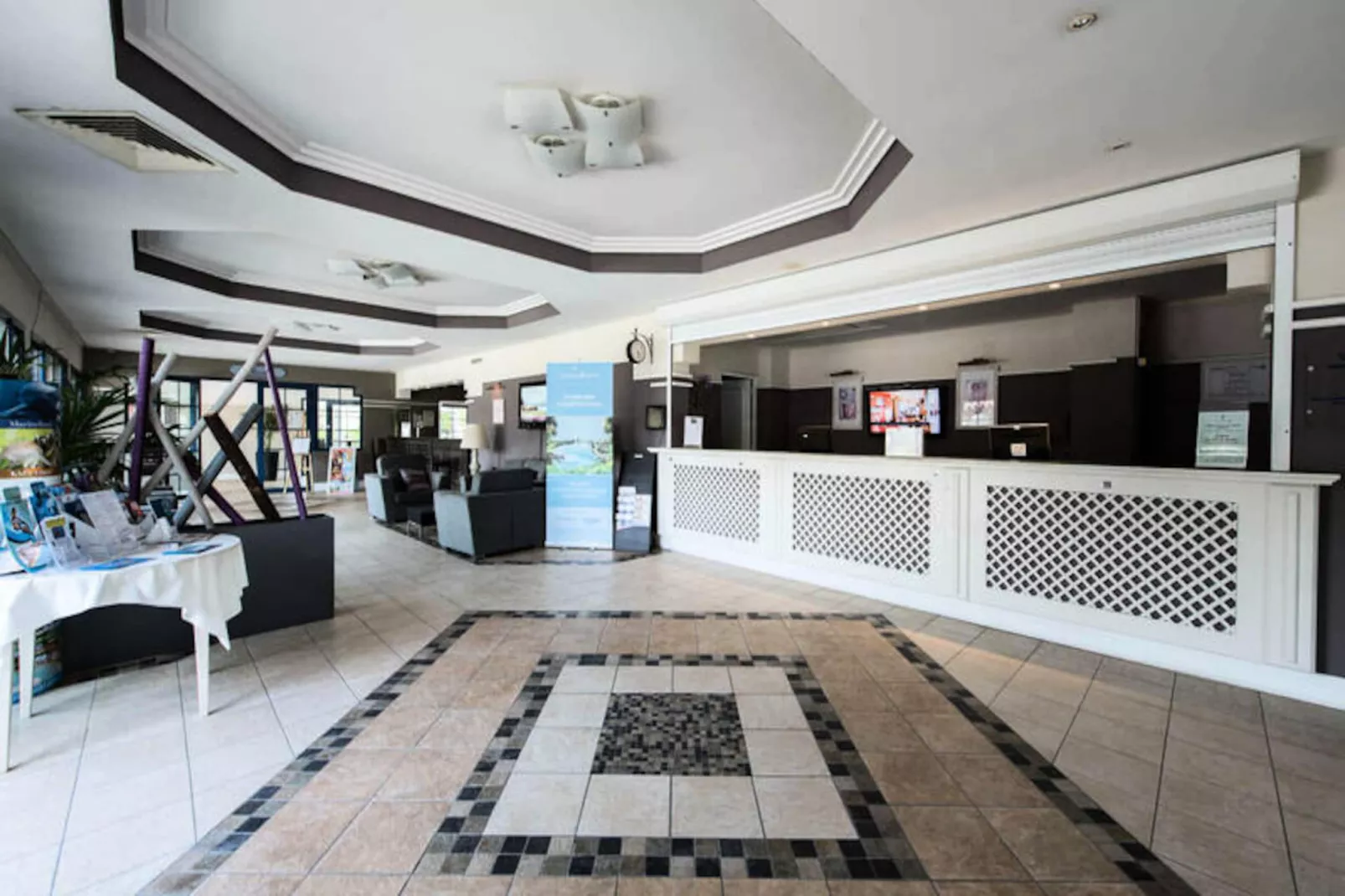 Résidence Les Rives de Cannes Mandelieu - maeva Particuliers-Image-tags.