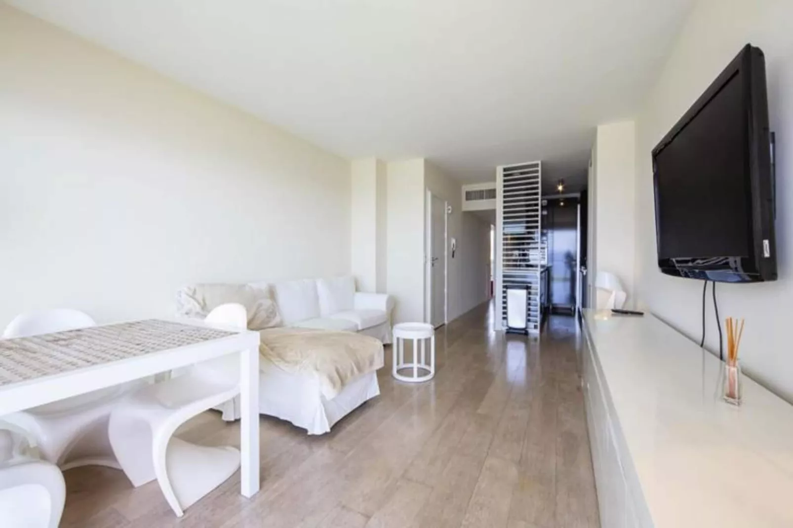 Résidence Appartement &eacute;quip&eacute; 70 M&sup2; Face &agrave; La Mer Dernier &eacute;tage Avec Magnifique Vue Me-Exterior in summer