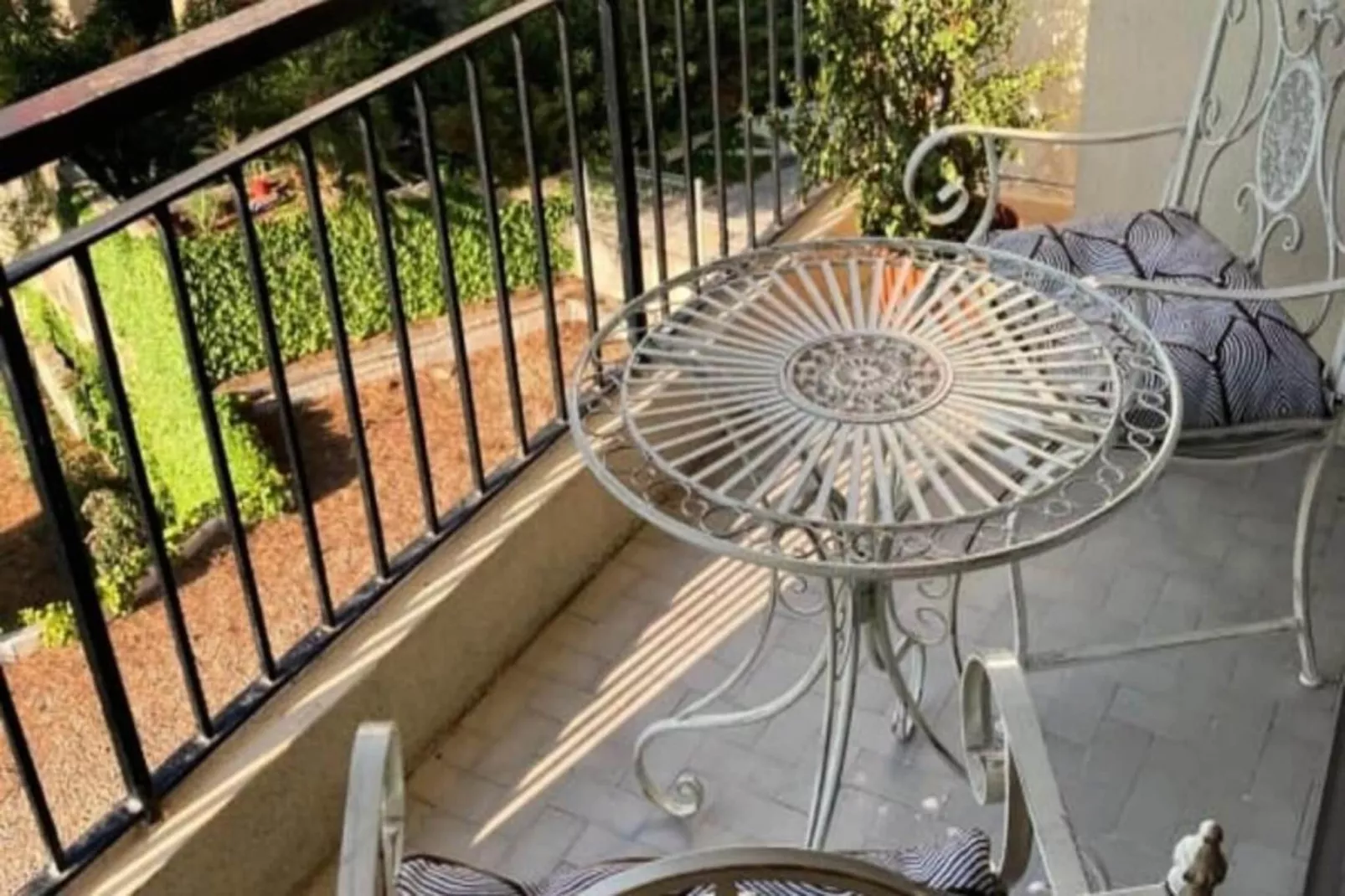 Résidence Chamant Studio Cannes Centre Plages, Shopping Et Congres ☀live In Merle☀-Außenbereich Sommer