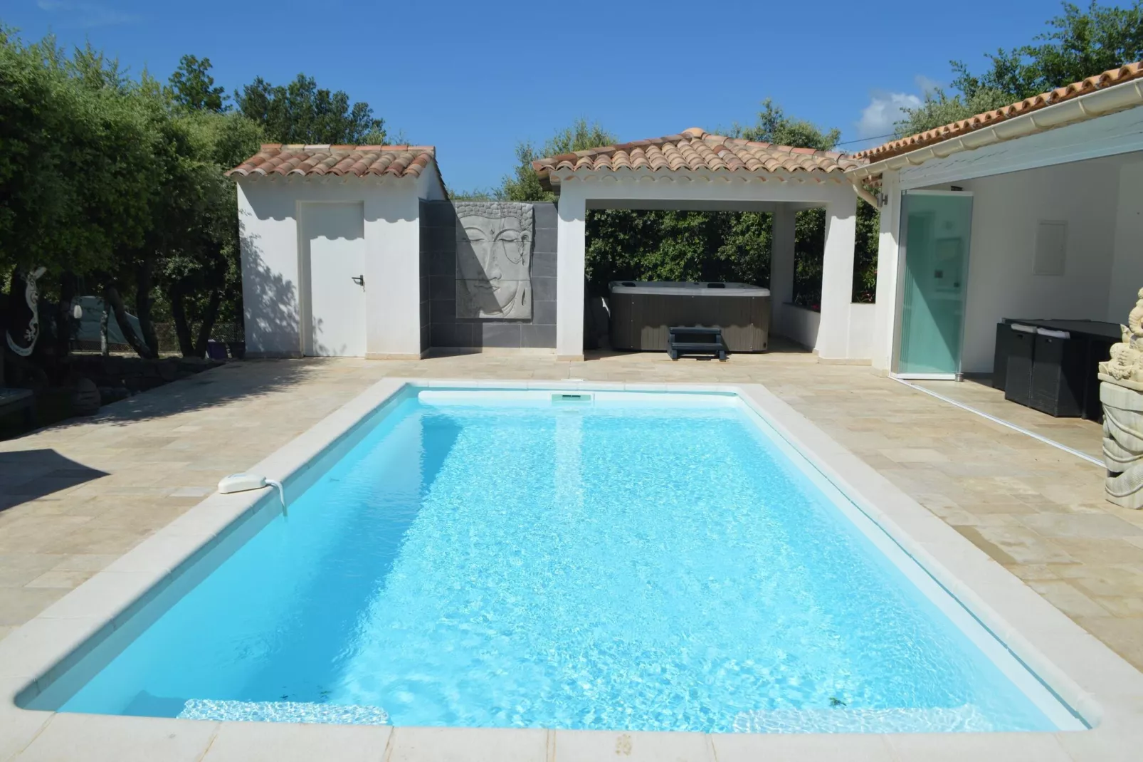 Villa Mar'inda			-Pool