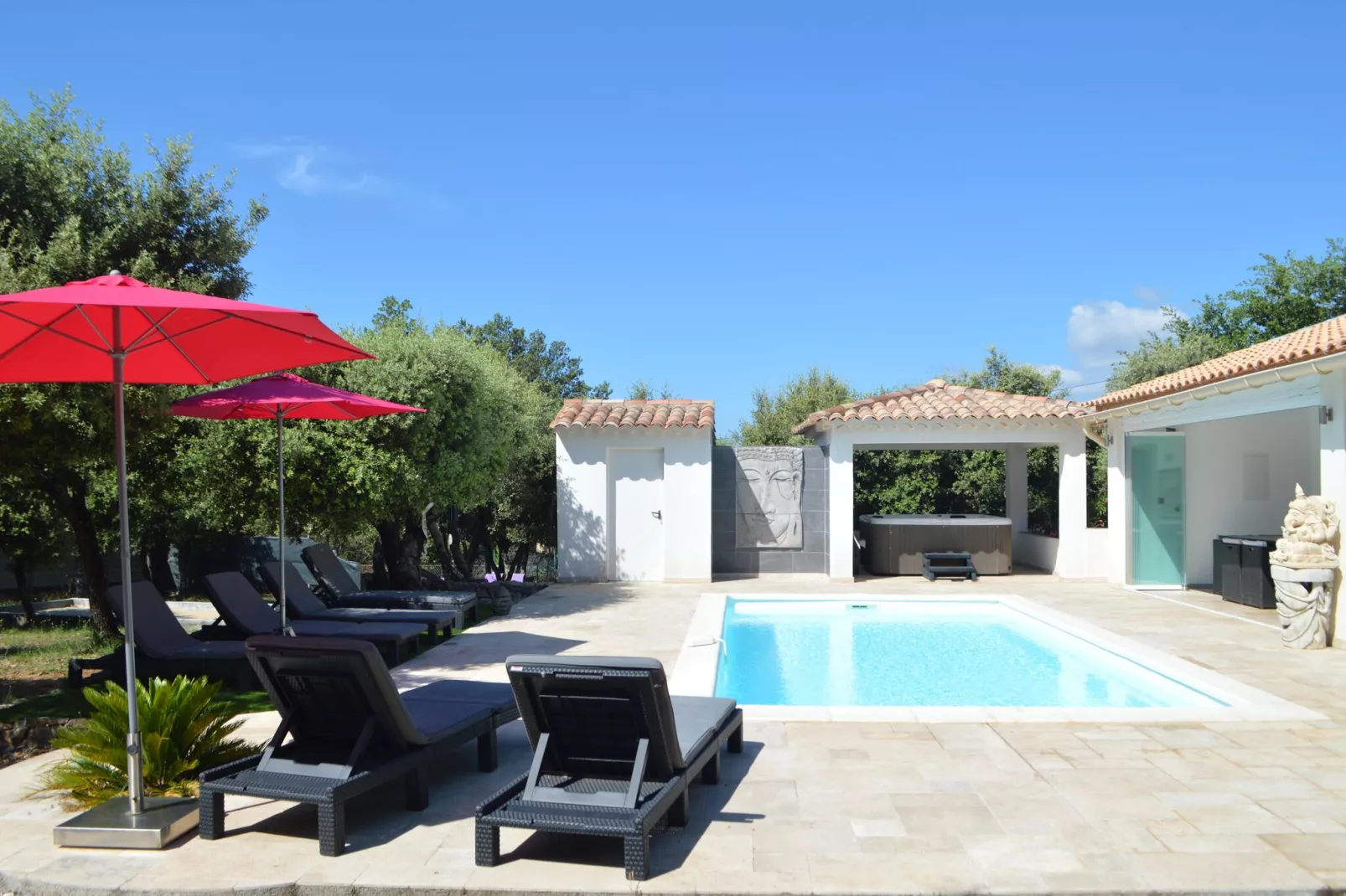 Villa Mar'inda			-Pool