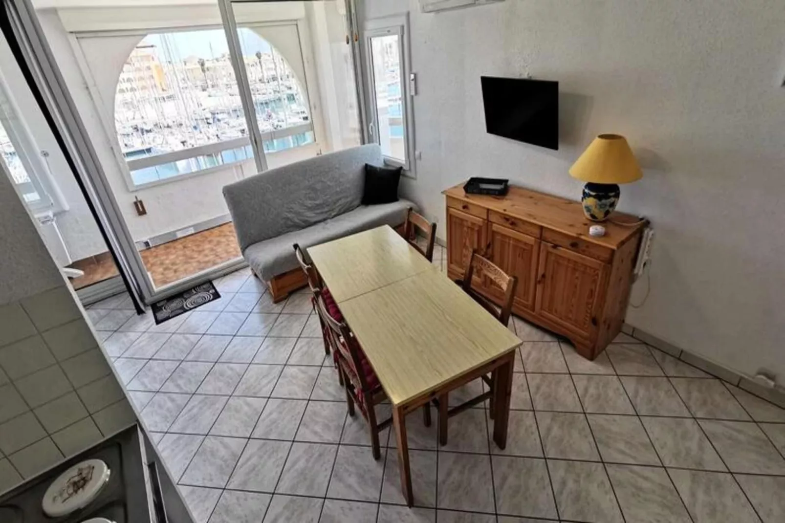 Résidence Terrasses De La Mediterranee 1-Esszimmer