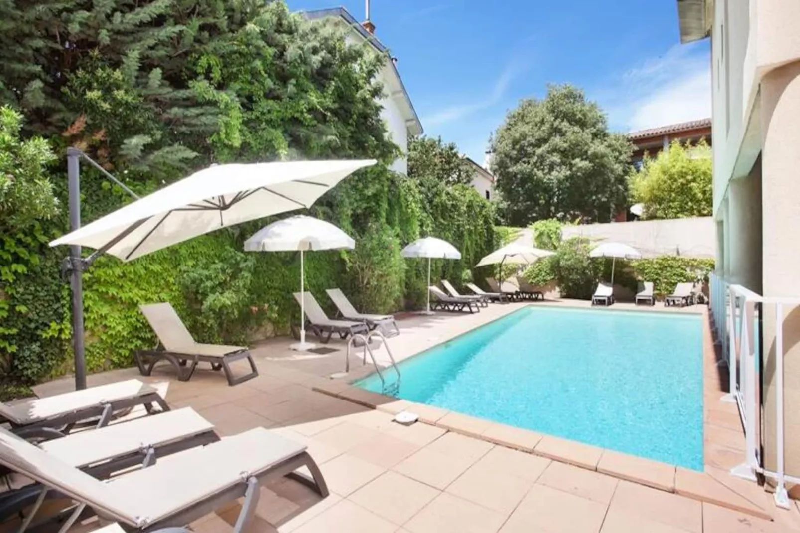 Appart'hôtel Odalys Les Floridianes****-Image-tags.