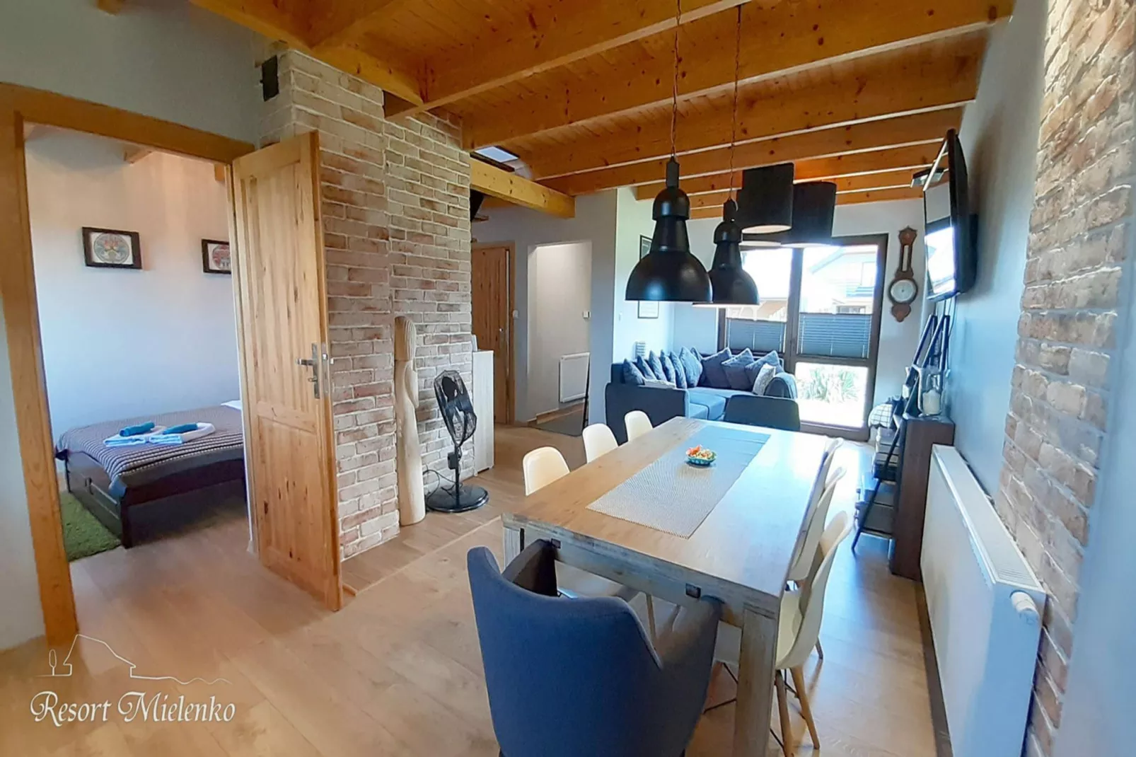 Dom MARCO POLO w Mielenku-Dining room