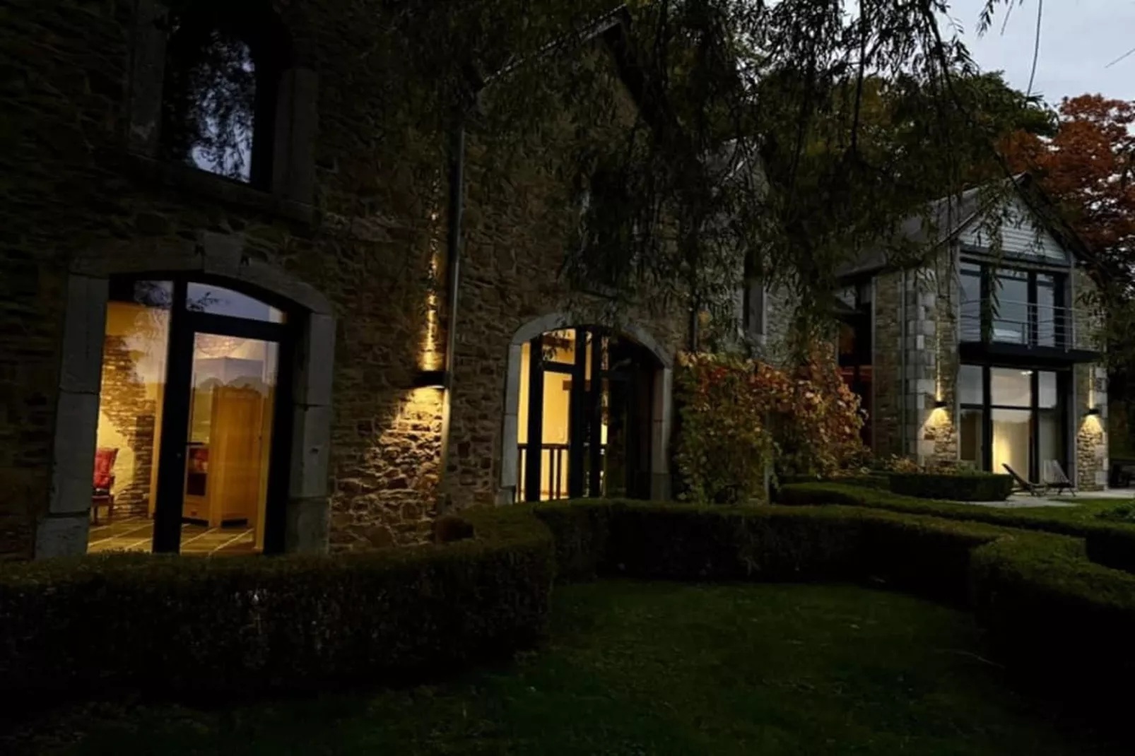 MANOIR-Außenbereich Sommer