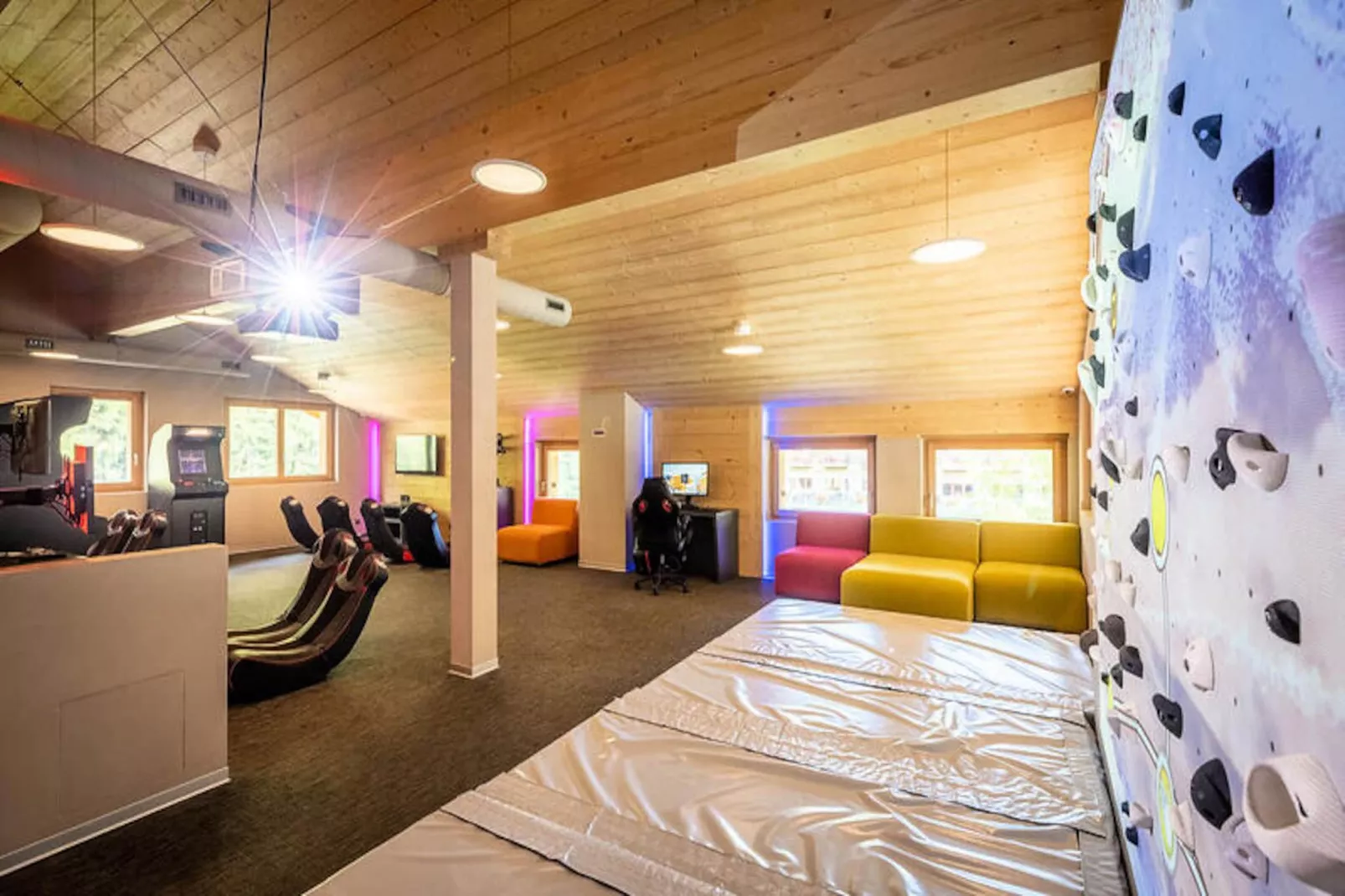 Résidence SWISSPEAK Resorts Zinal-Image-tags.