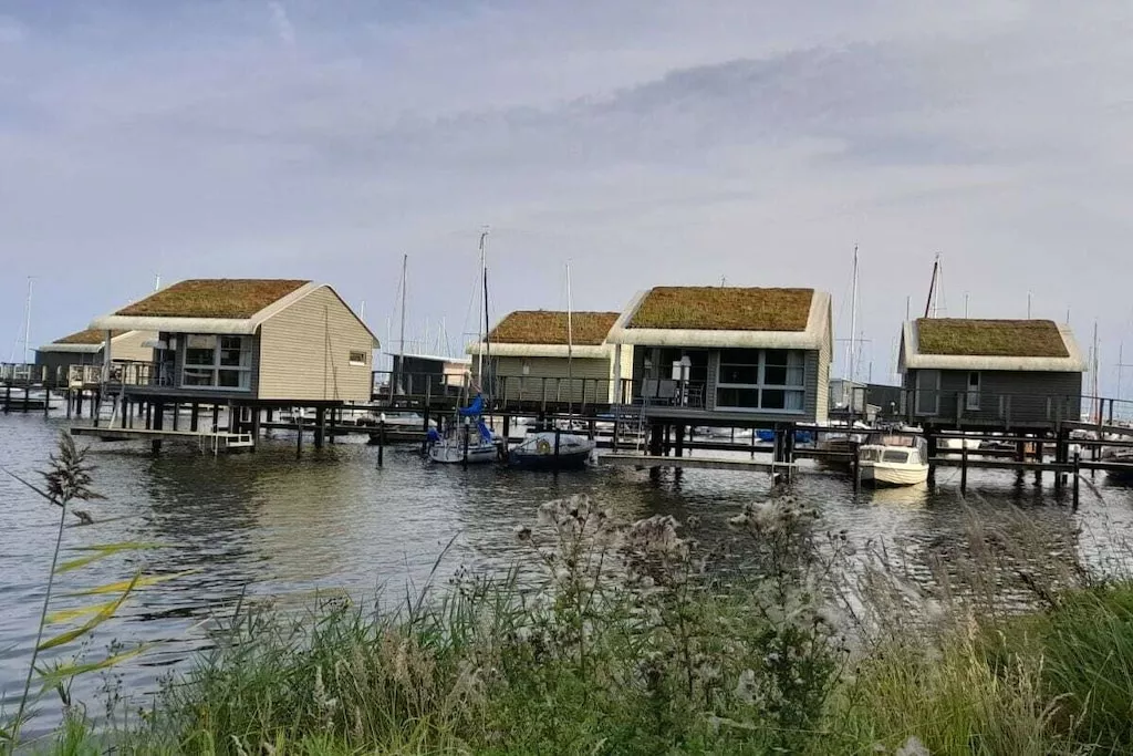 453458-Nicht zugeordnet