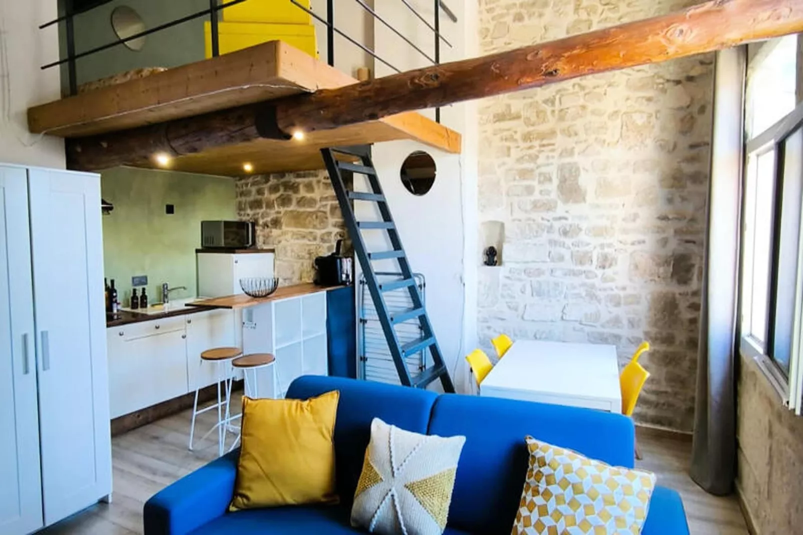 Appartements à Nîmes-Recreation room