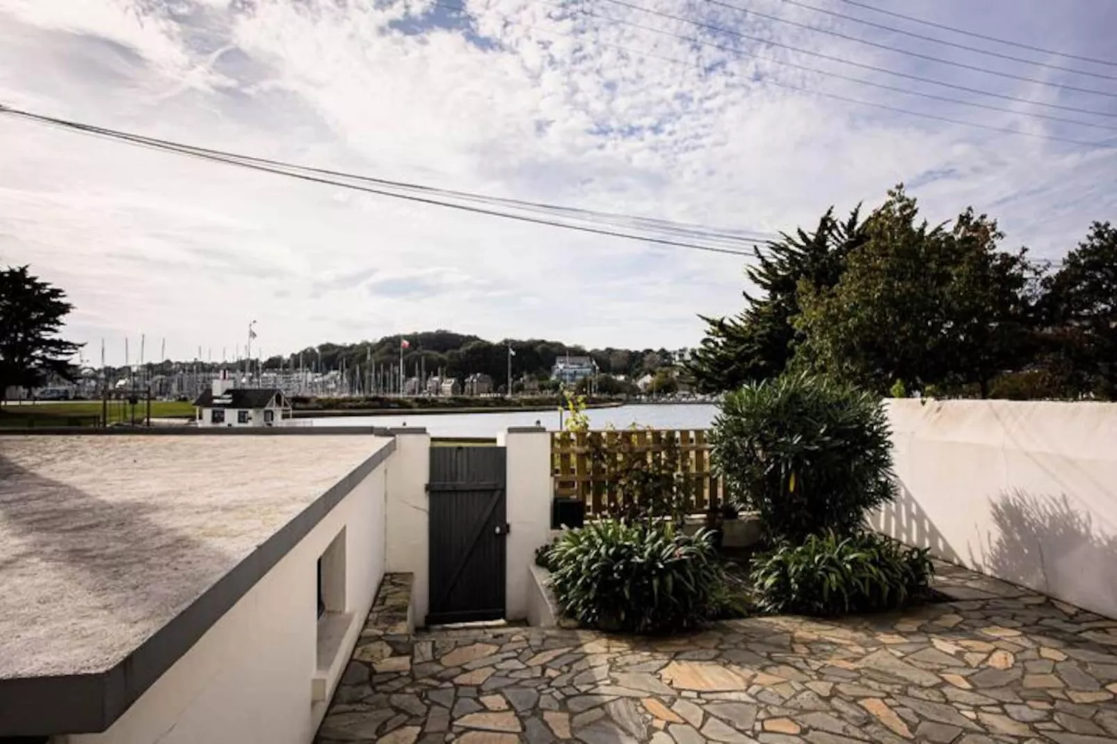 Maison à Perros-Guirec-Image-tags.