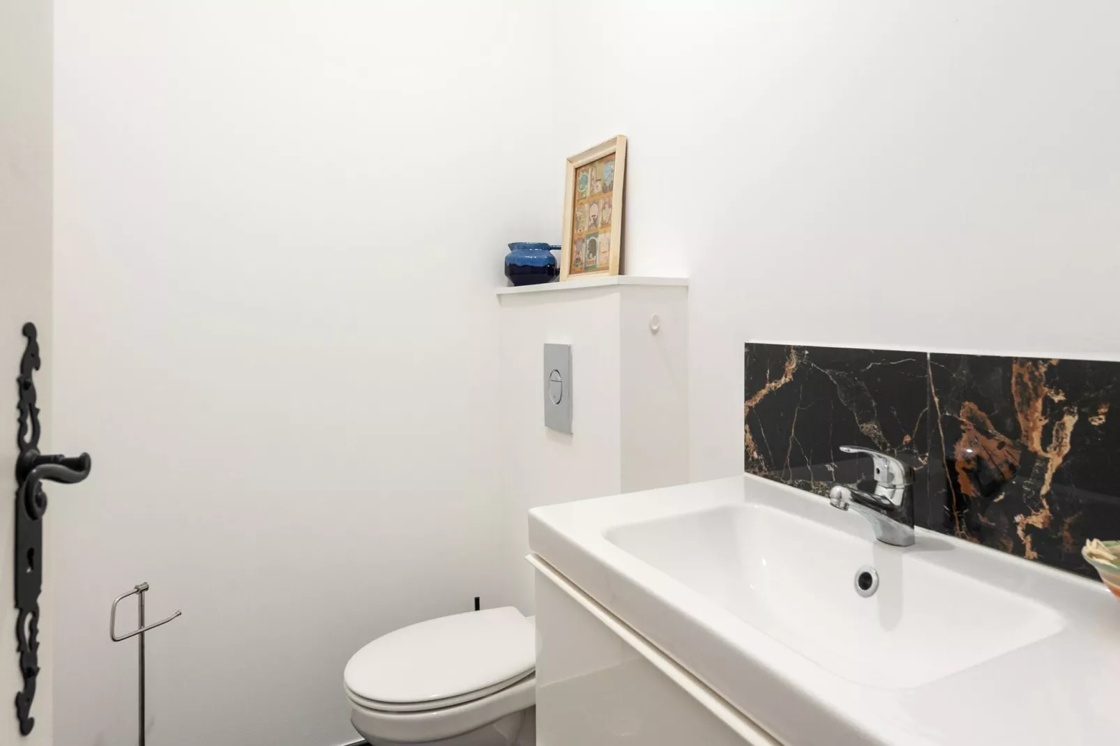 Le Rey-Bathroom