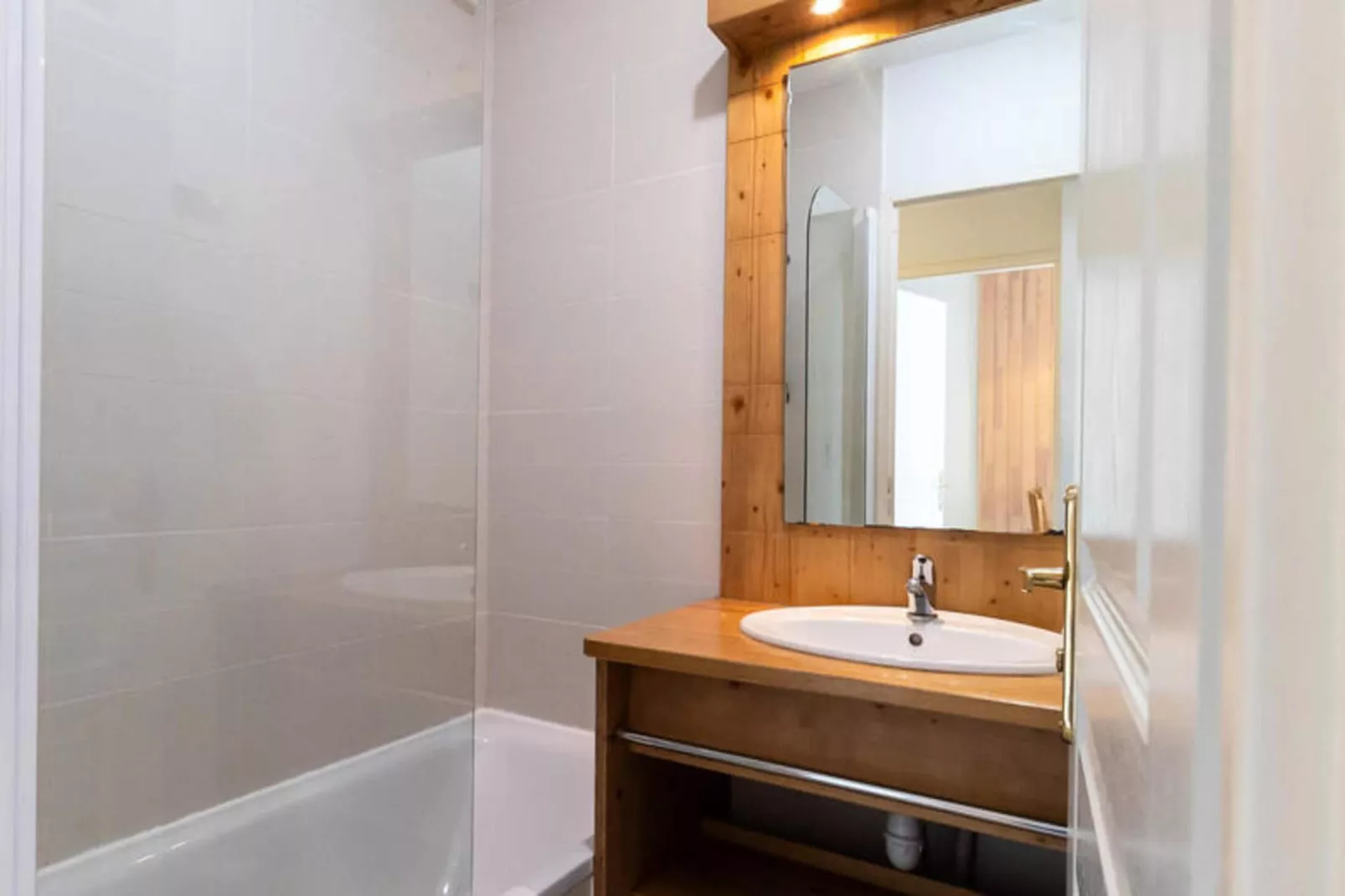 Résidence Le Balcon Des Airelles-Bathroom