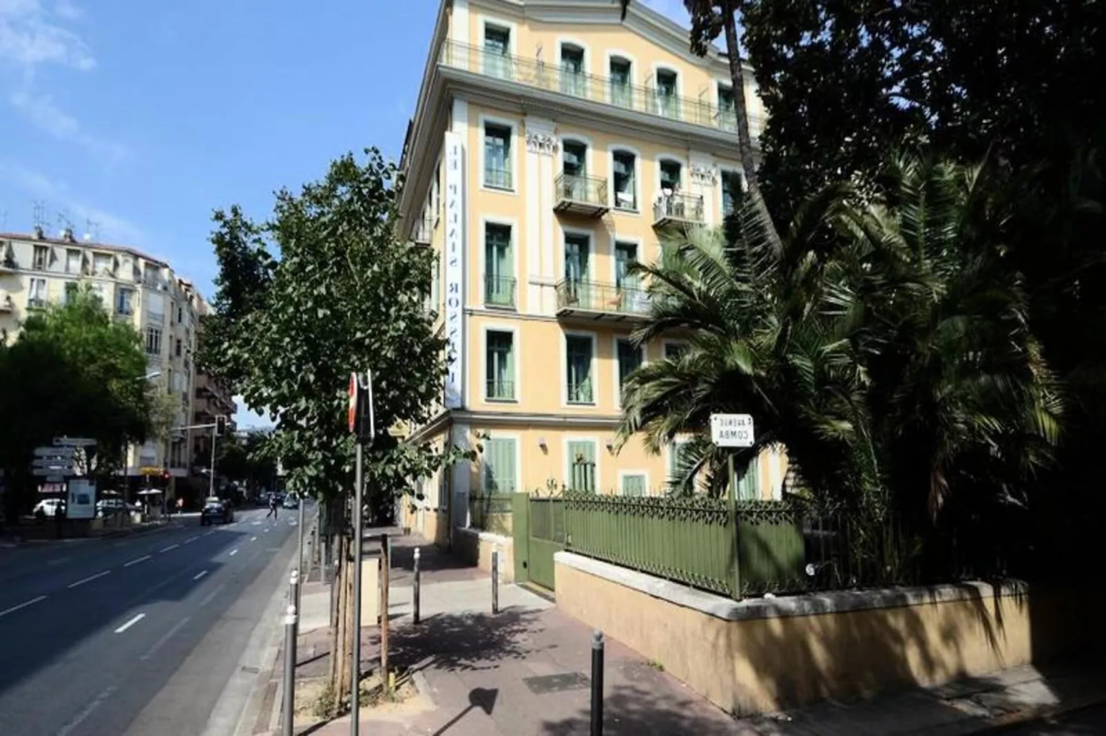 Appart'hôtel Odalys Palais Rossini-Außenbereich Sommer