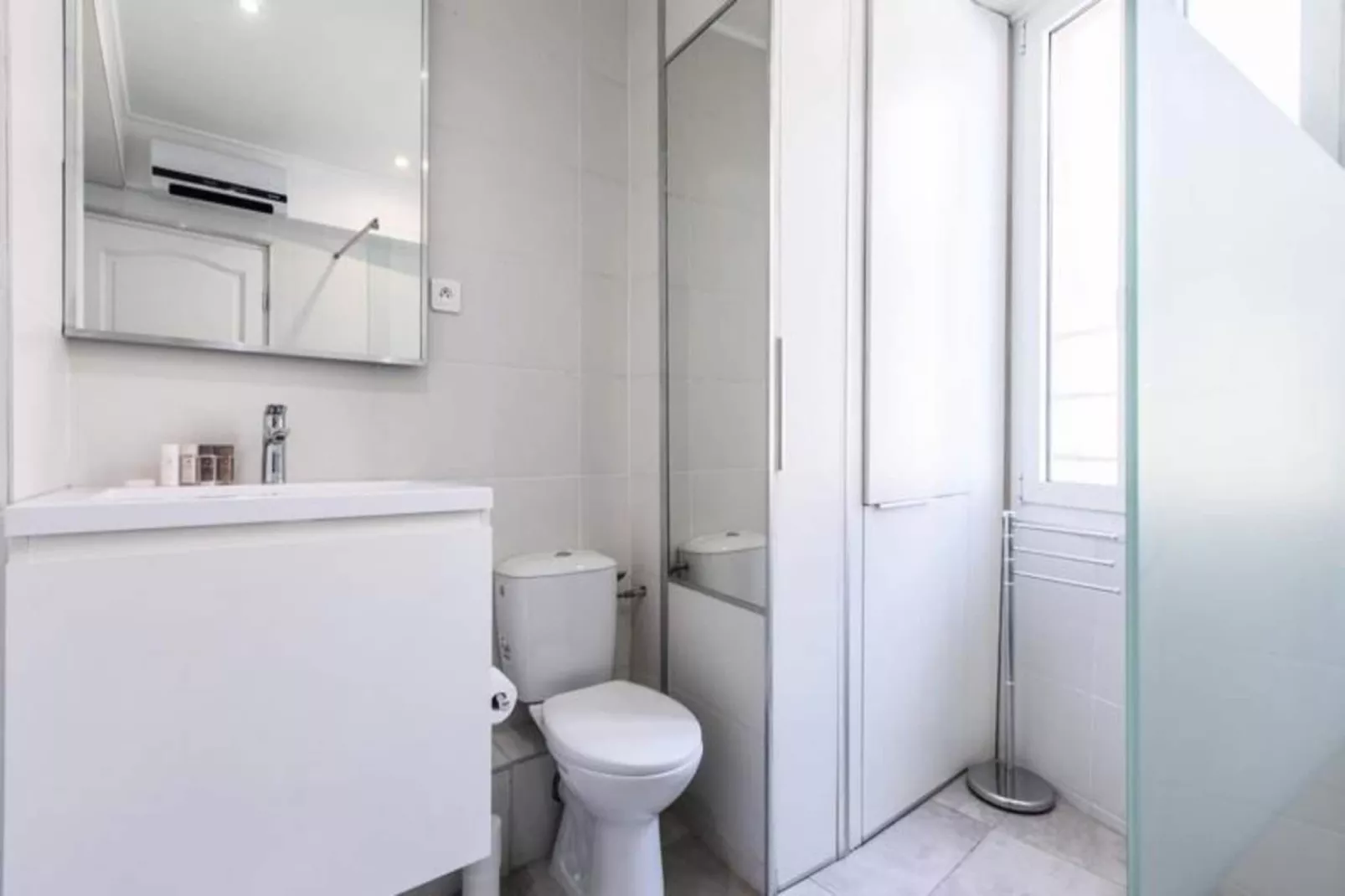 Palais & Croisette 1 Mn, 2 Pi&egrave;ces Spacieux Avec Balcon - Olam Properties-Außenbereich Sommer