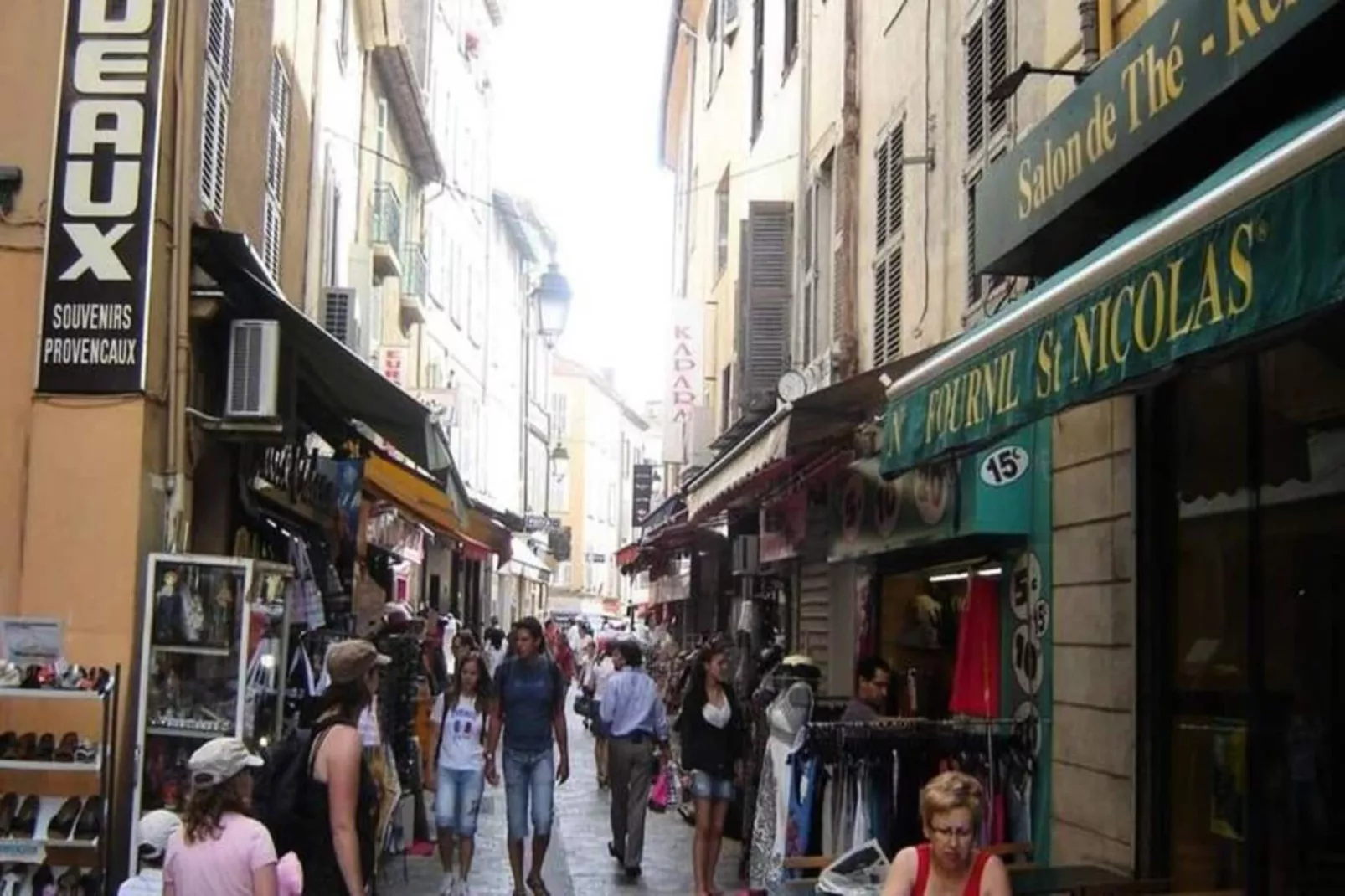 Résidence Coeur De La Rue Meynadier-Areas within 5km in summer