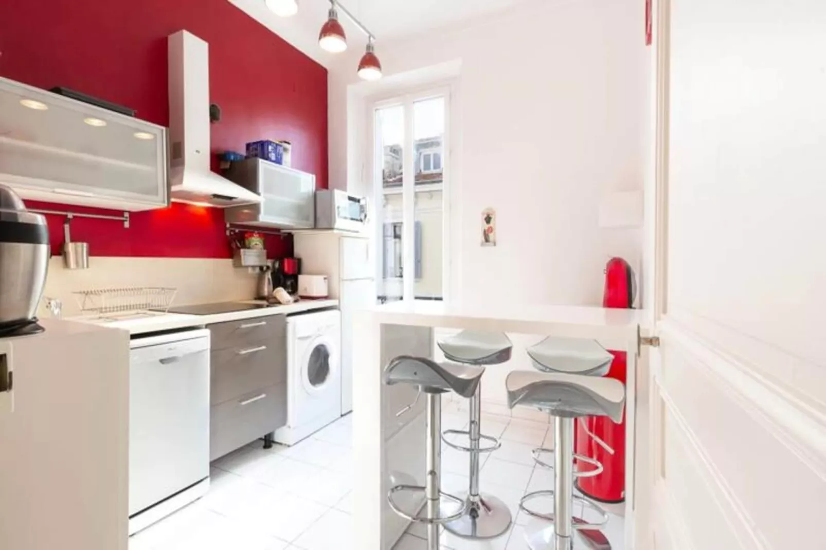 Résidence Appartement 39 M2 En Plein Centre Ville De Cannes, Climatis&eacute;-Extérieur été