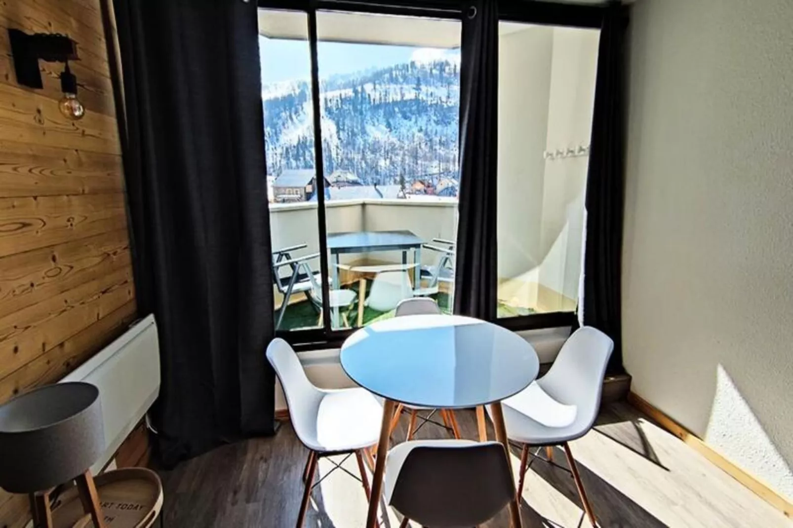 Résidence Vermeil D10-Exterior in summer